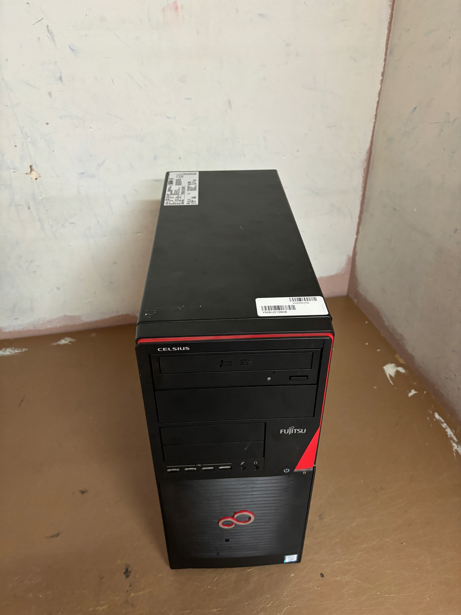KOMPUTER Fujitsu W550 POWER V5 / 32GB Marka Fujitsu