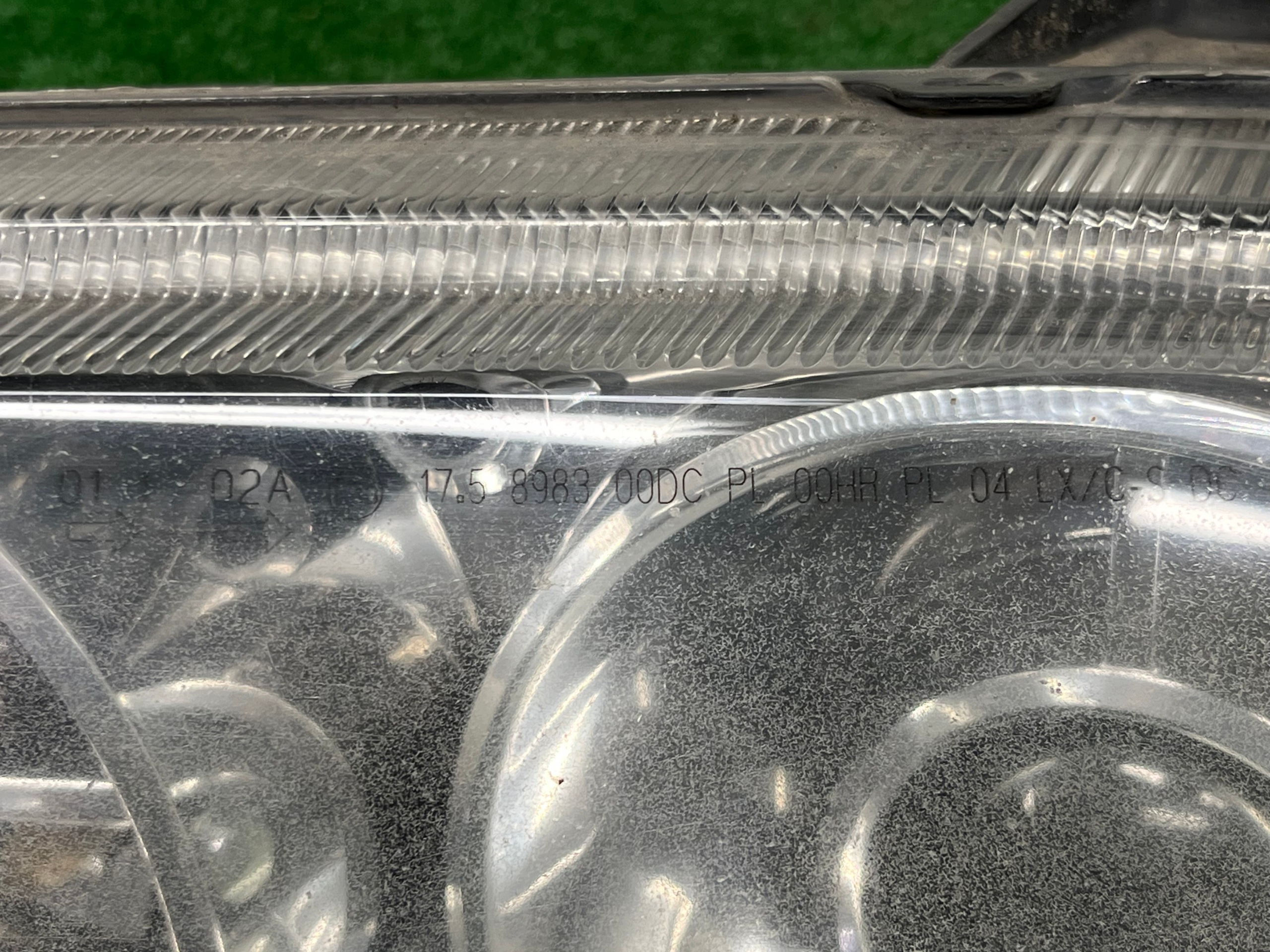 light left front XENON CHRYSLER 300C 73010137N