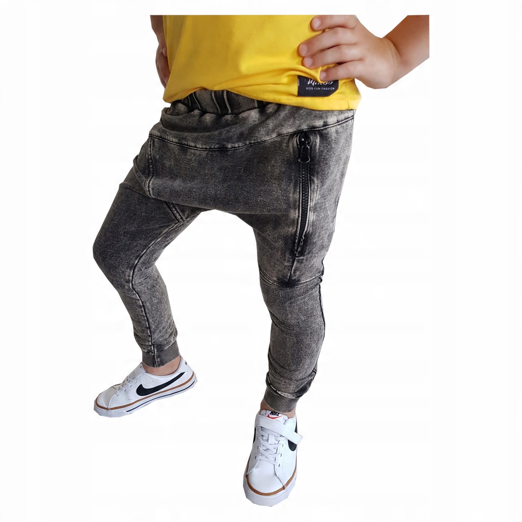 

Spodnie street dekatyzowane black Style Kids 104