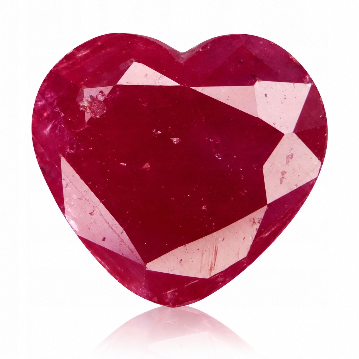 Přírodní Rubín 1.60 ct Červené srdce Tanzanie I3 certifikát Wbd