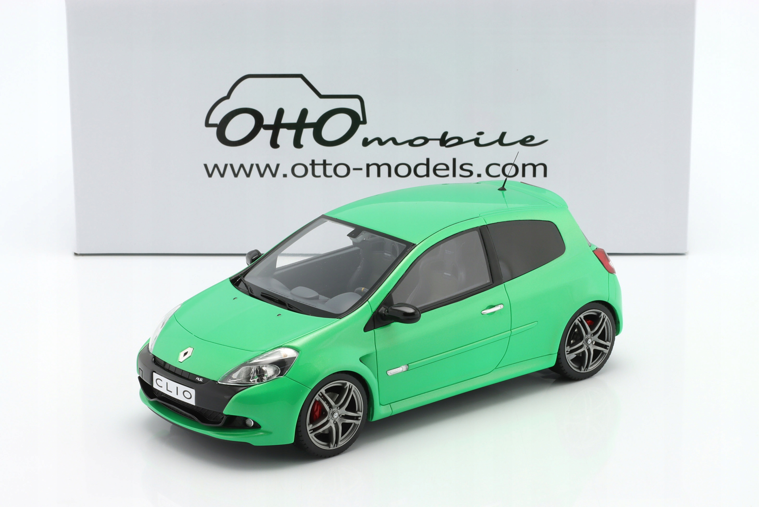 Otto Renault Clio 3 Ph.2 Rs 2011 Alien Green 1:18