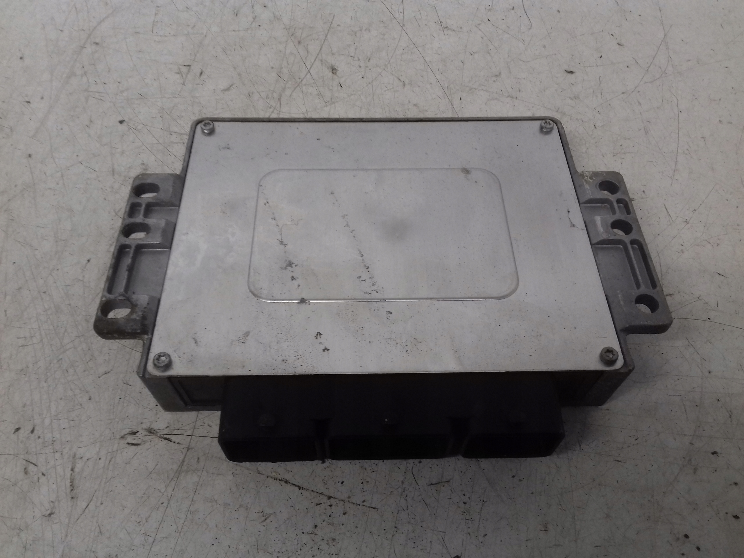Computer DES MOTORS 9657018880 Citroen Berlingo