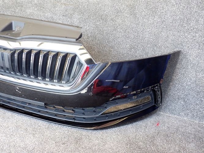 SKODA OCTAVIA IV FRONTSTOSSSTANGE VORNE AIR LUFT