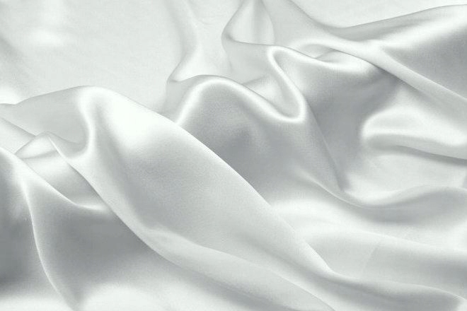 Hodvábna obliečka 220 x 240 na prikrývku/u Posteľná Bielizeň Ivory Perla