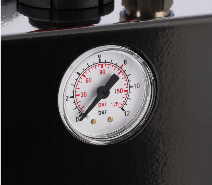 AIRPRESS SPRĘŻARKA LMO 5-210 SILENT 230V 0,55KW Typ kompresor bezolejowy