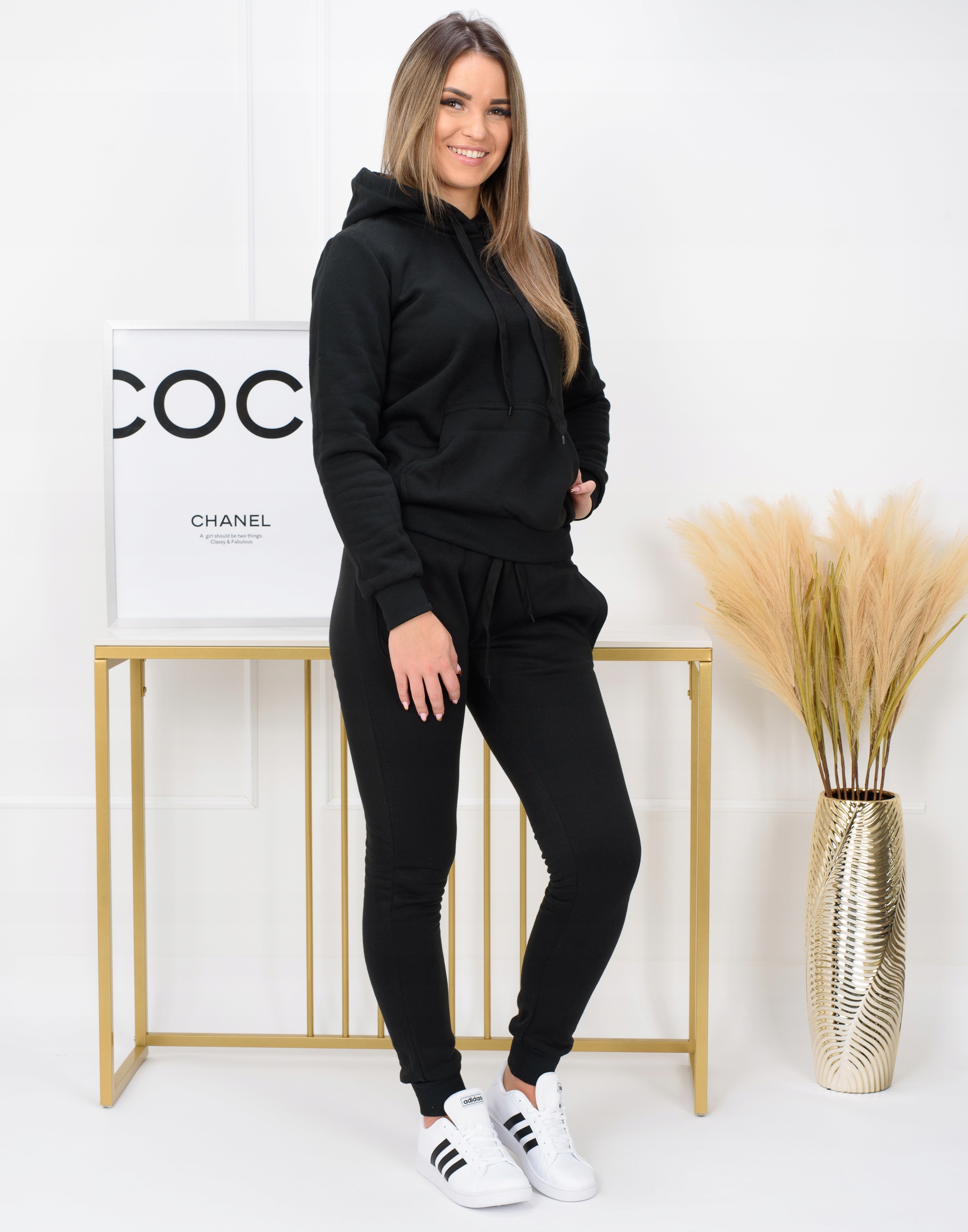 CK01 + D02 r. XL DAMSKI KOMPLET DRESOWY Długość nogawki długa