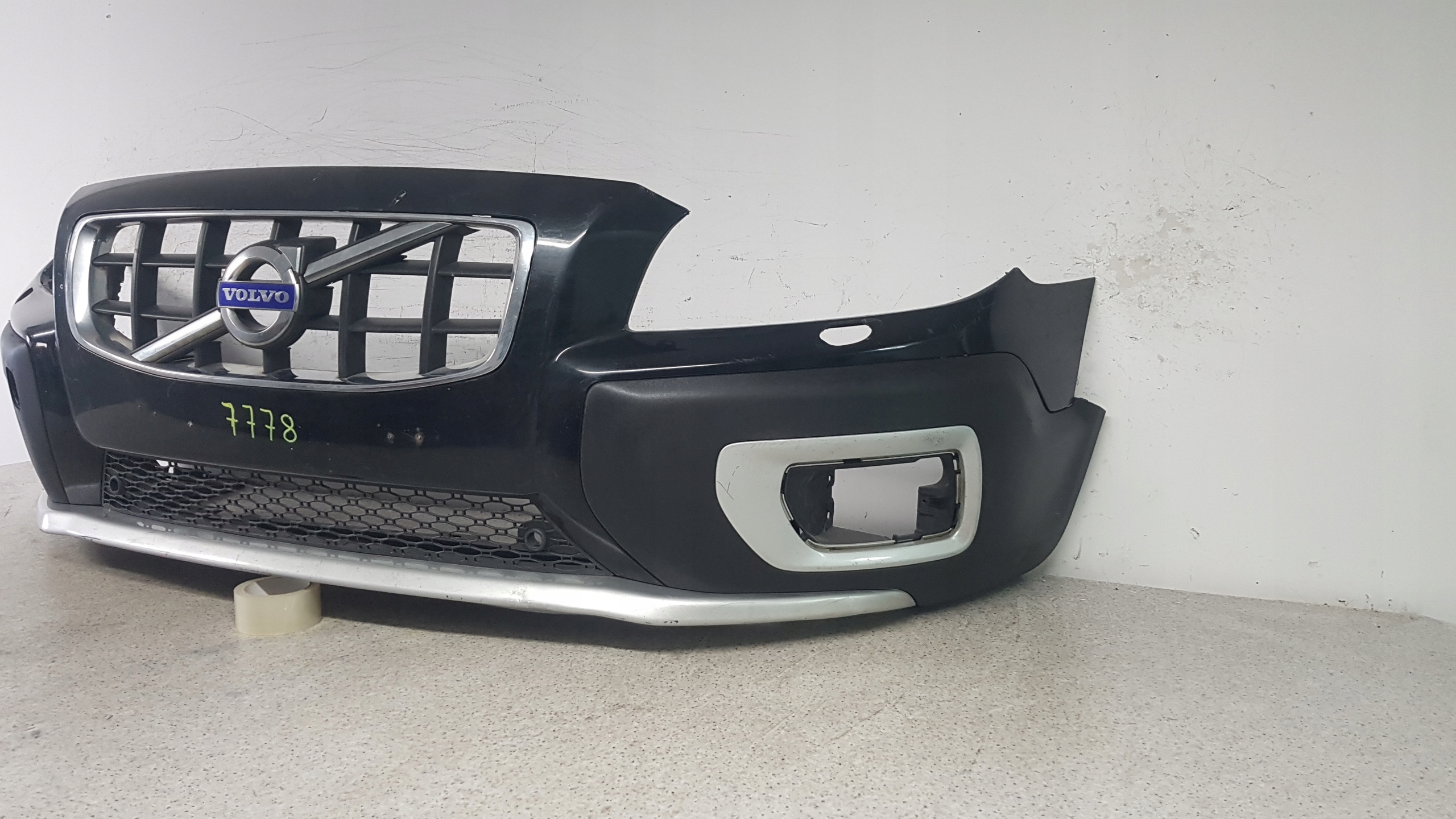 VOLVO XC70 XC 70 LIFT 2007 - bumper front 7778