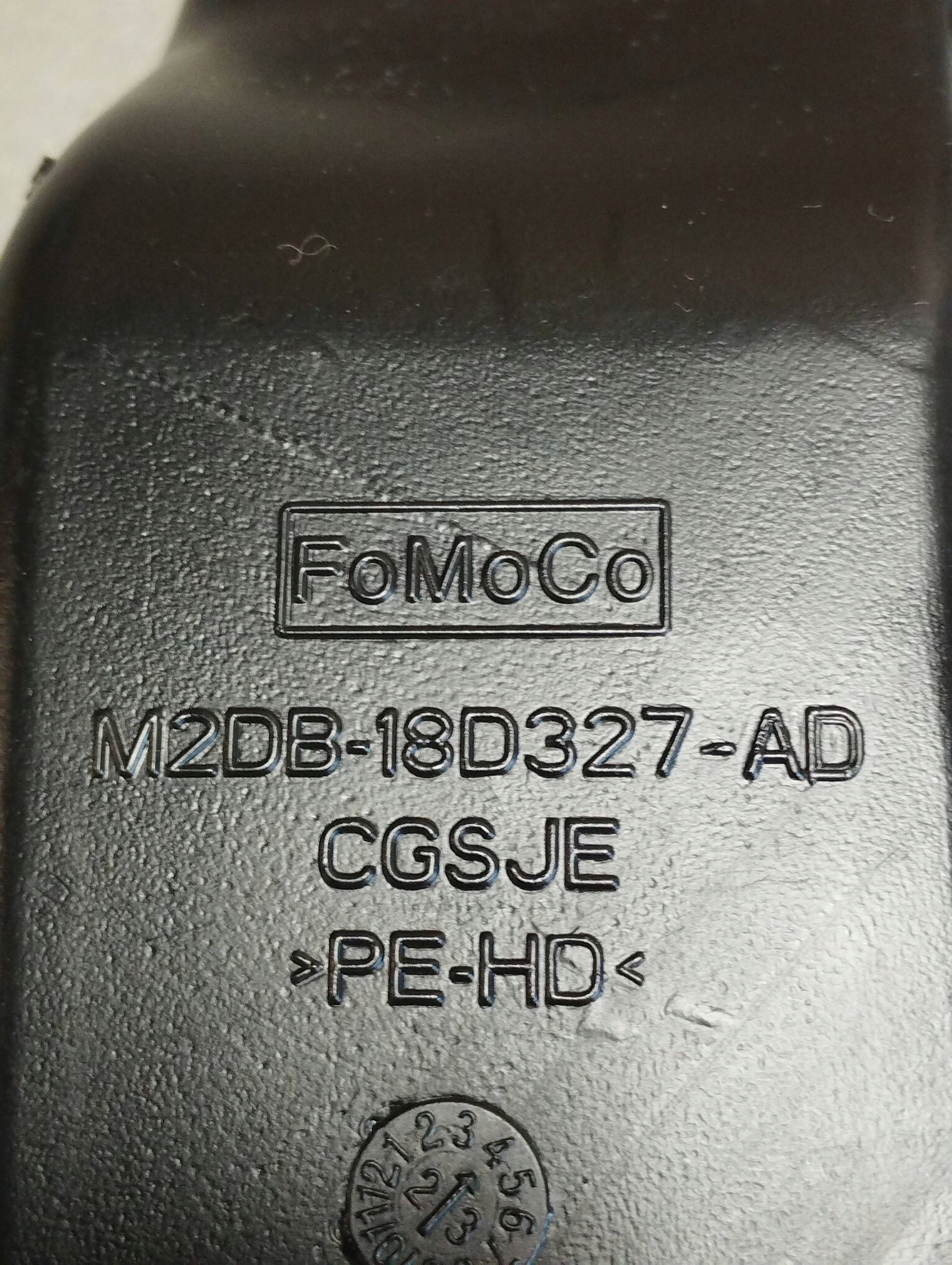 Volkswagen Amarok II drain air M2DB18D327AD
