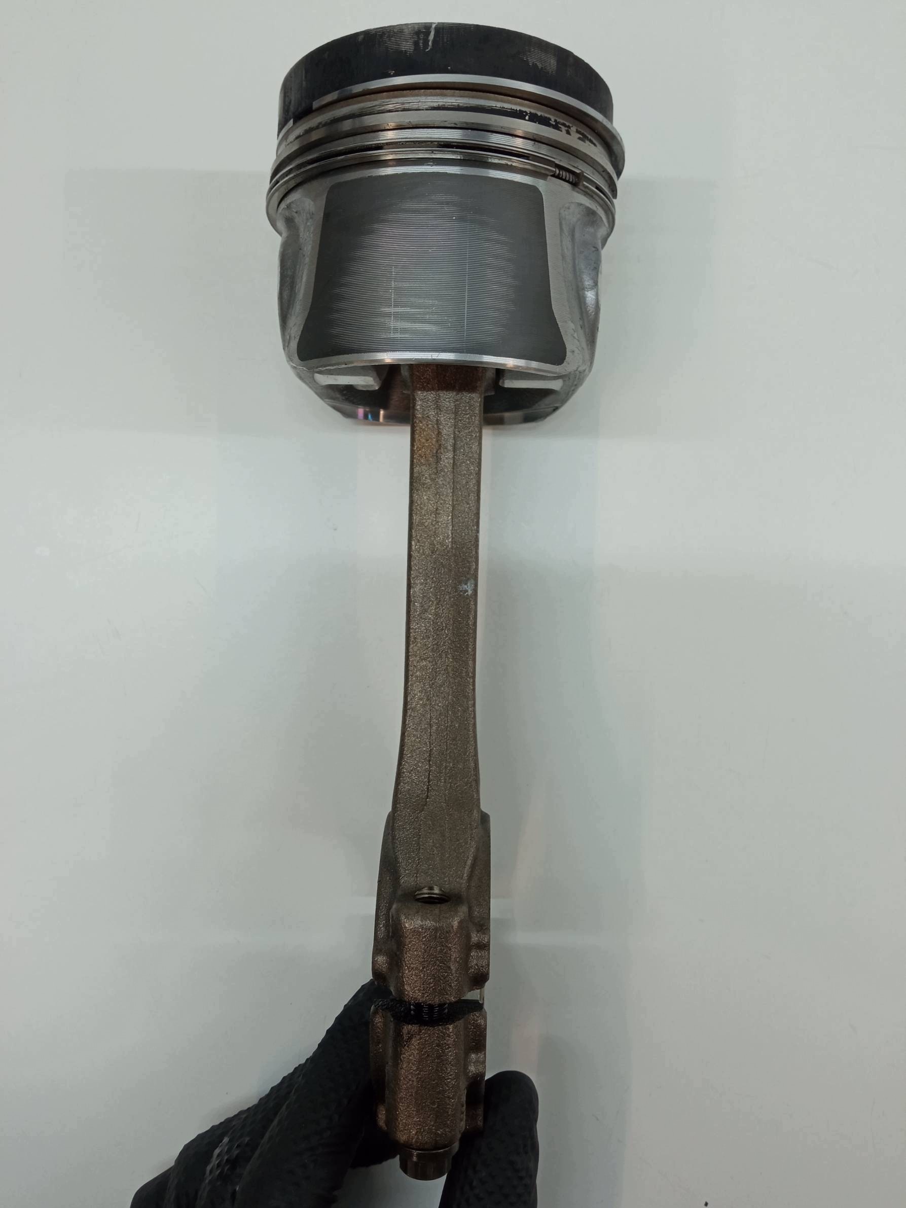 piston connecting rod 790MA 1.6 TDI Skoda Fabia II (2007-2014)
