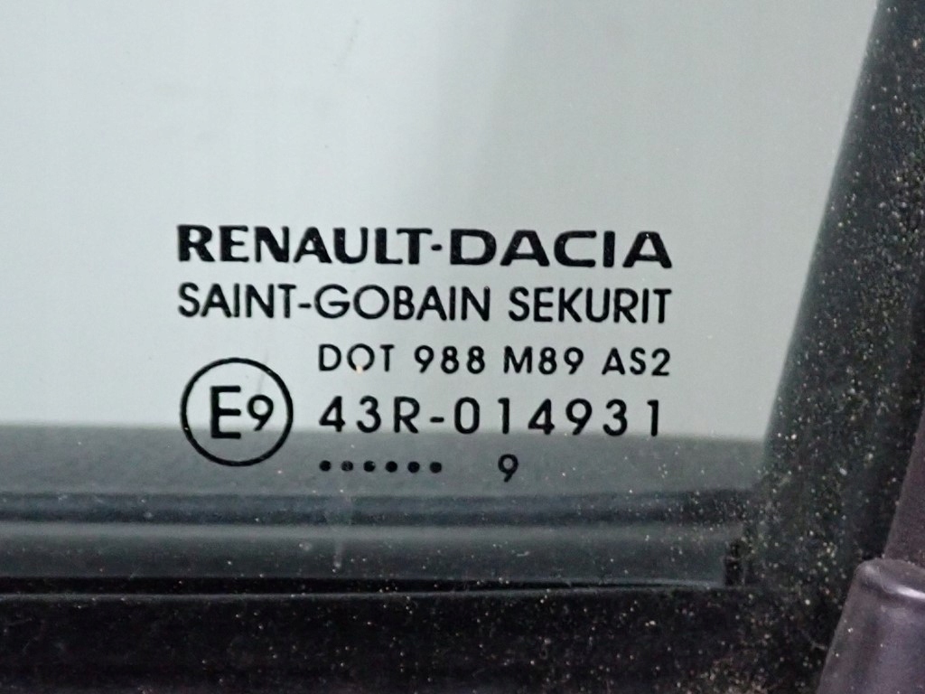 DRZWI LEWY PRZÓD KOMPLETNE EUROPA DACIA LODGY 19R Producent części Dacia OE