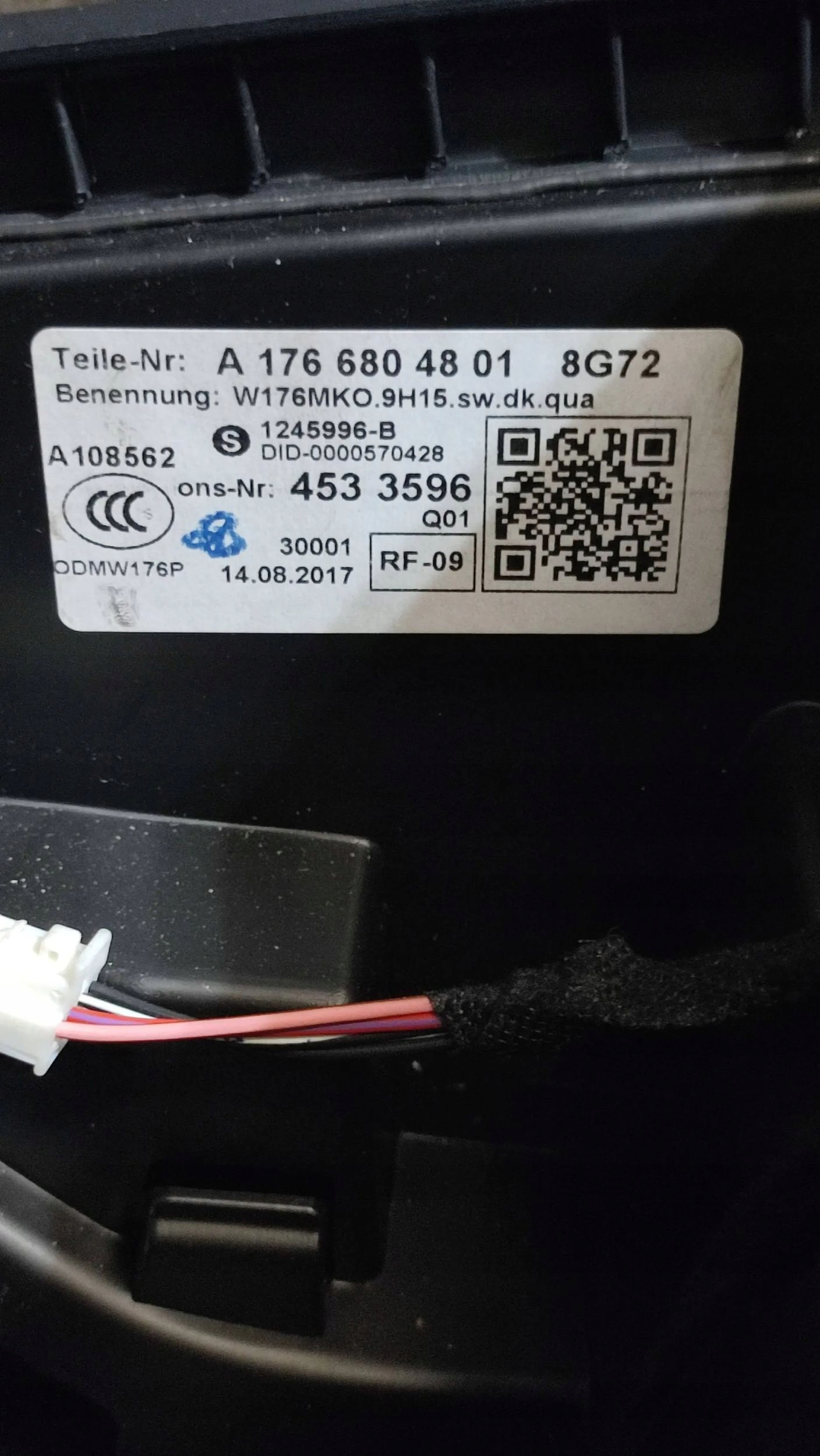 Mercedes-Benz A W176 2017 tunel central