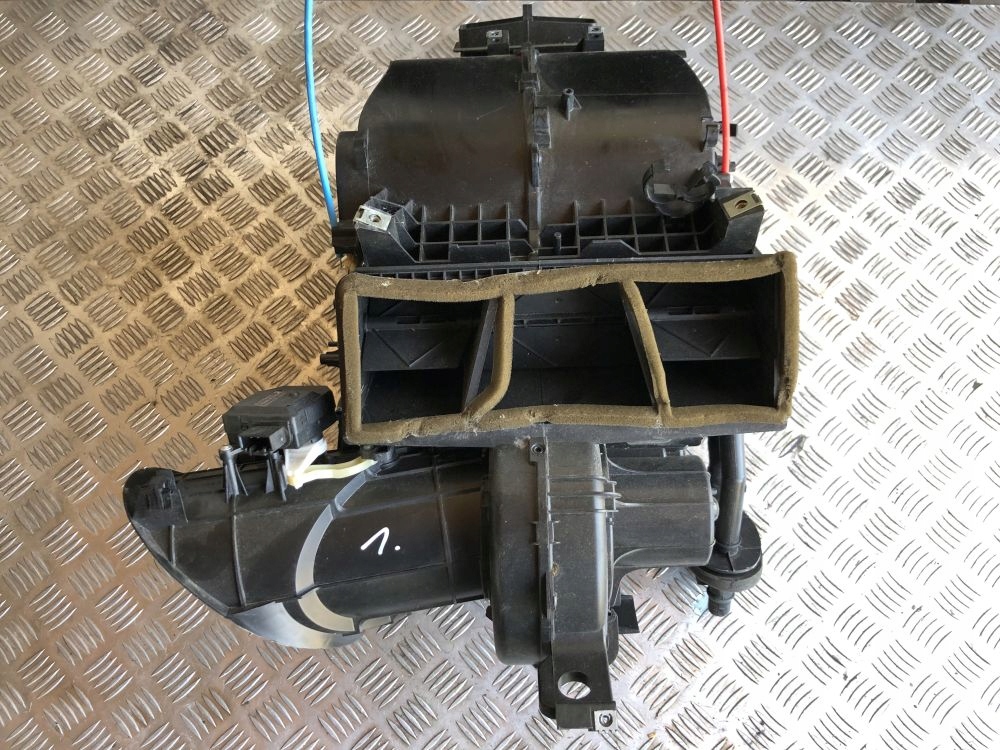 96575565XT - PEUGEOT 307 НАГРЕВАТЕЛЬ ВОЗДУХОДУВКА