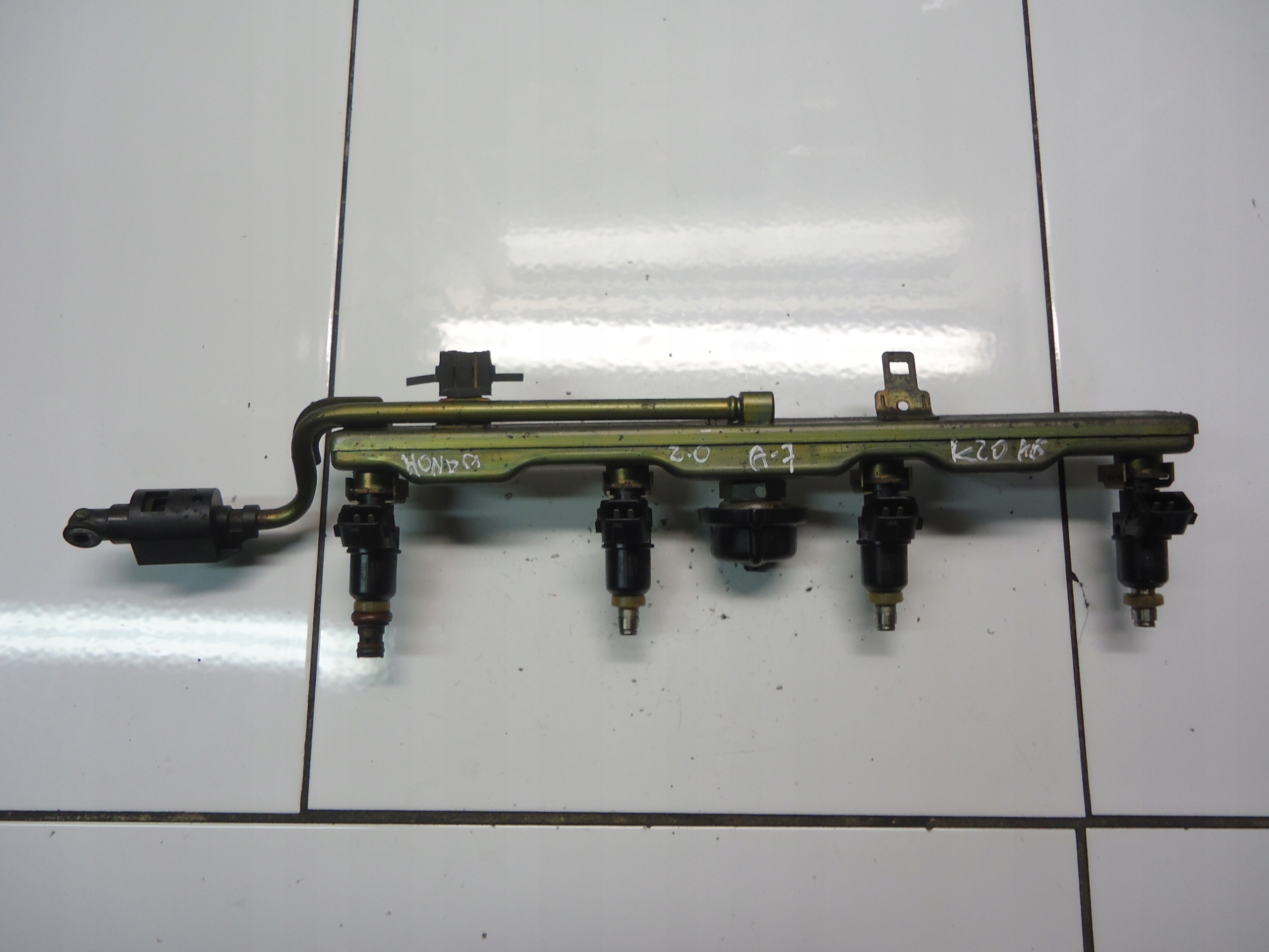 HONDA FR-V 2.0 et-VTEC K20A9 Rampe injection
