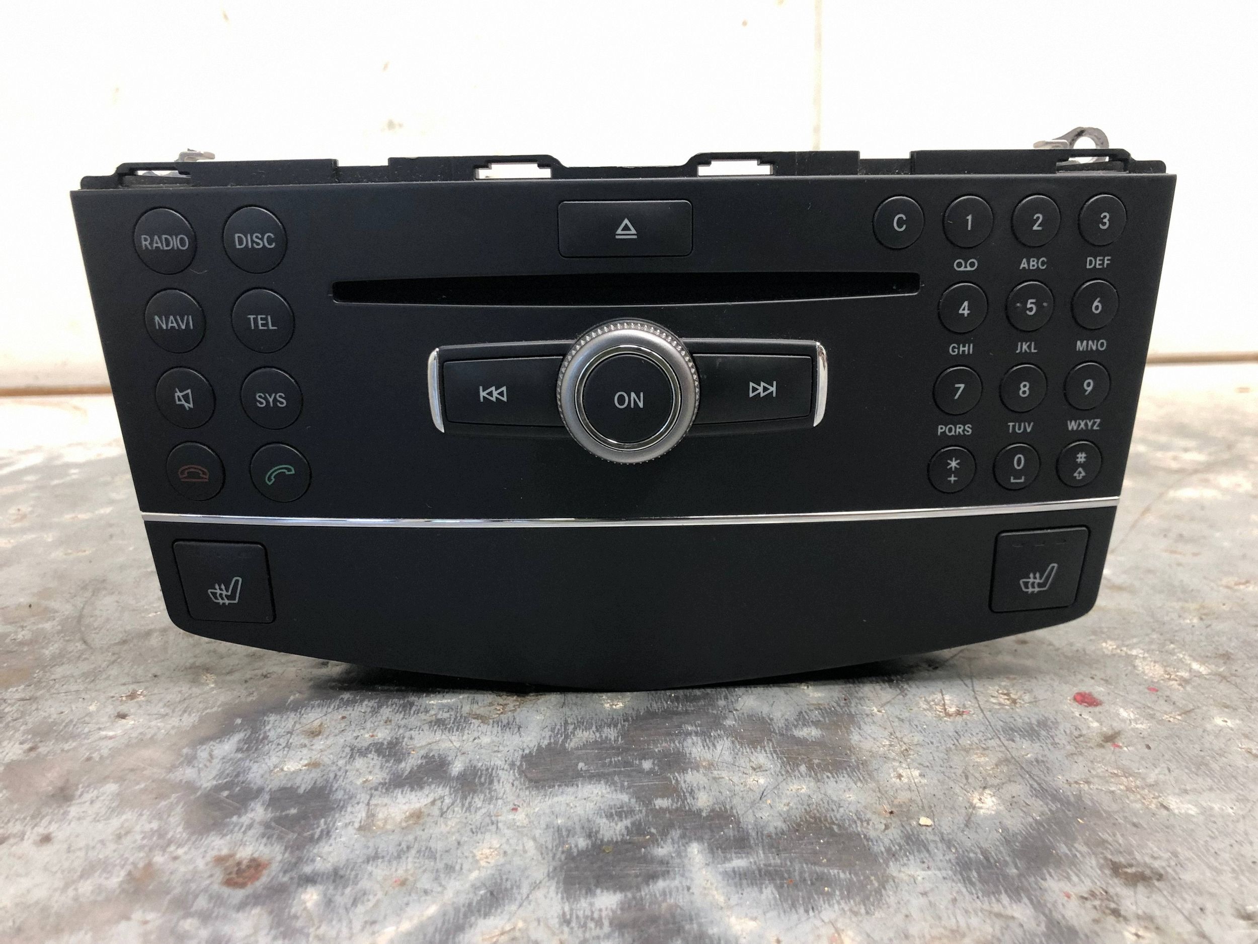 RADIO CD MERCEDES W204 berline A2048706894
