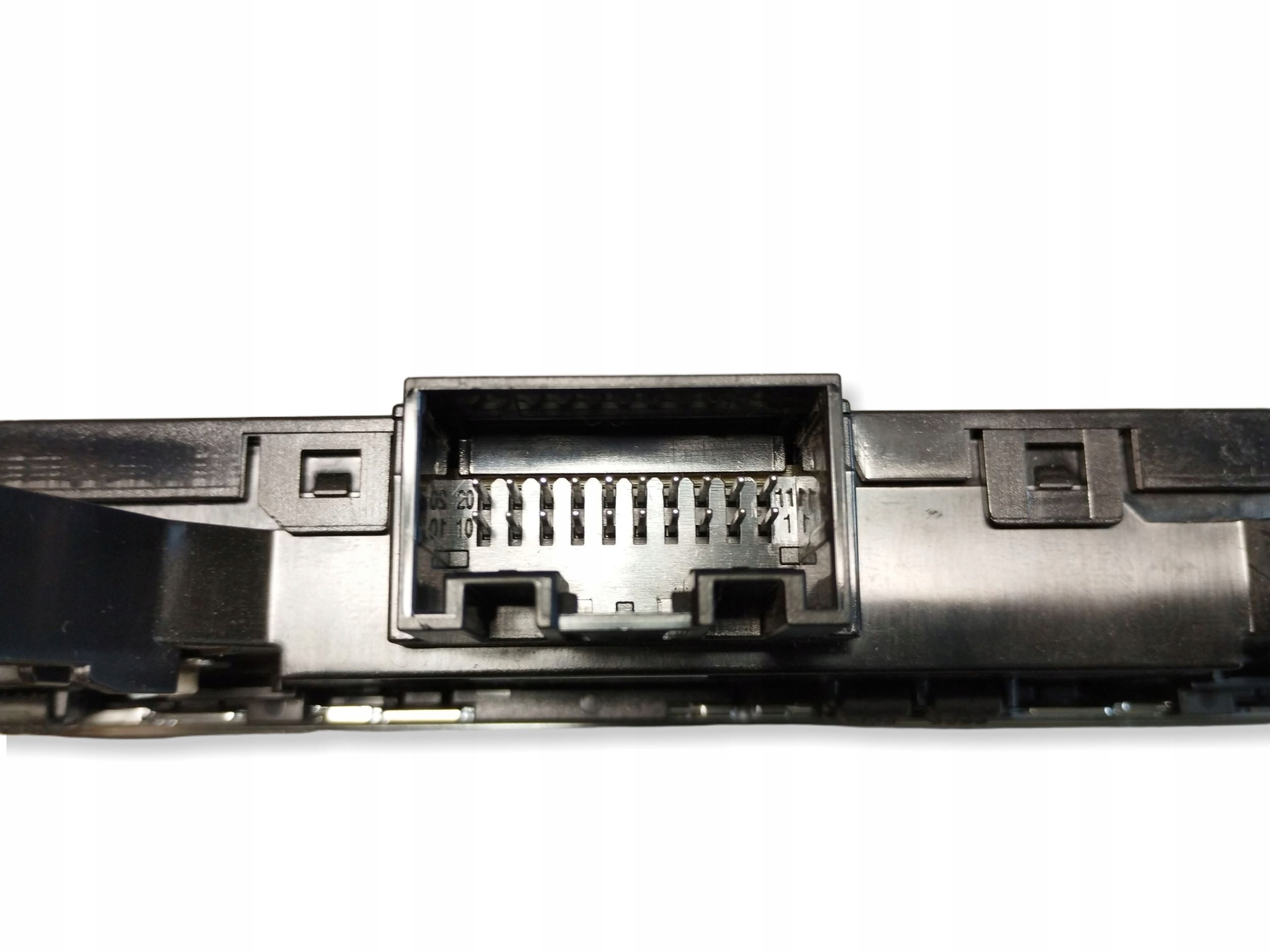 Audi Q3 F3 83A PANEL controls 83A925301C