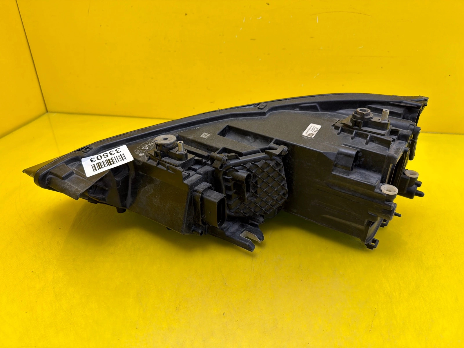 light right Audi A1 8X Lift Bi-Xenon 8XA941006