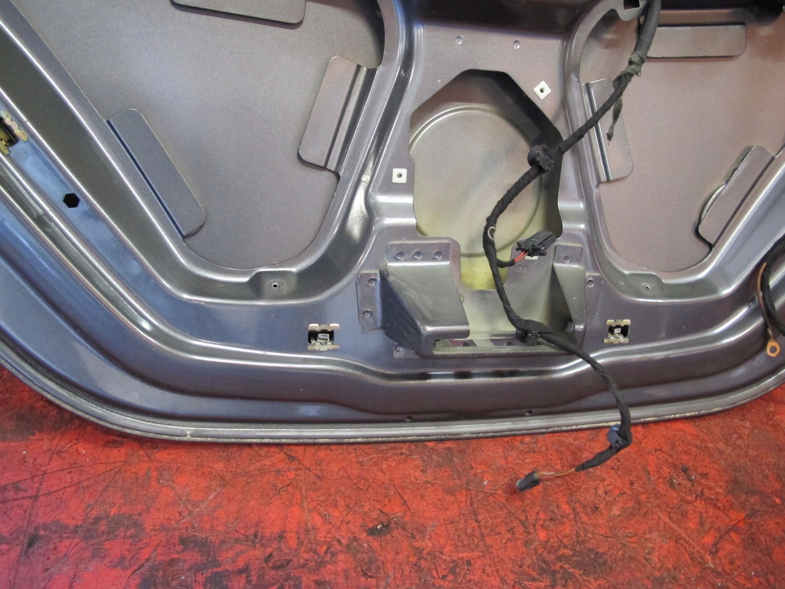 VW NEW BEETLE 1C trunk door boot window rear part LD7X