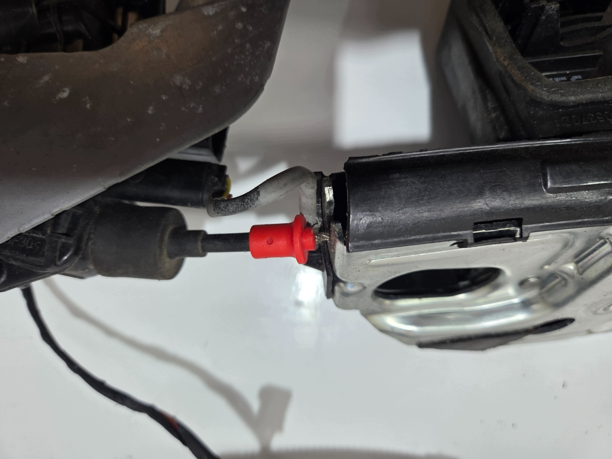 brava vrata DOCIAG desni prednji SOFT CLOSE BMW E60 E61 7202156