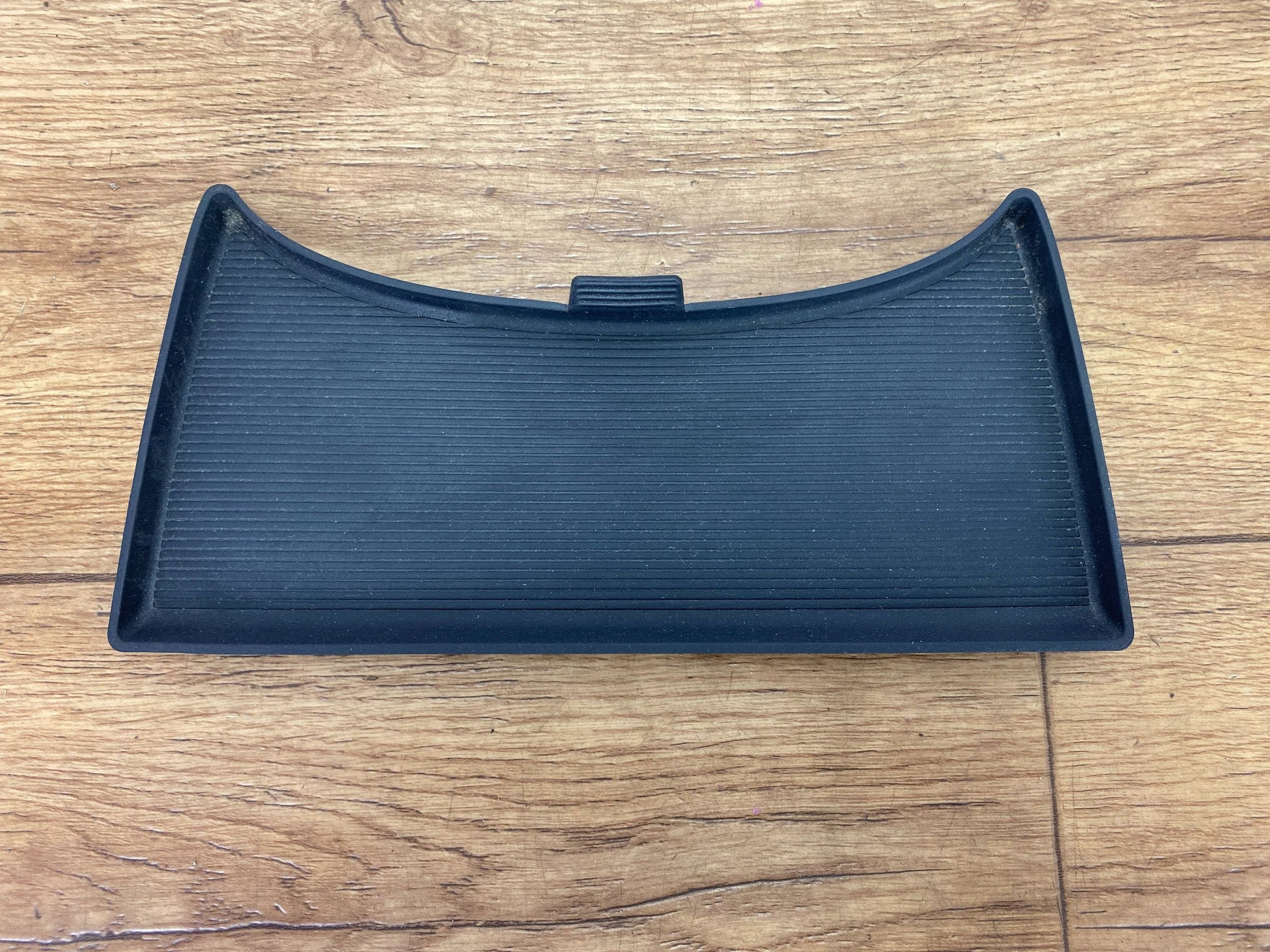 Mata do Handschuhfach Matte Ford Escape IV 2020+