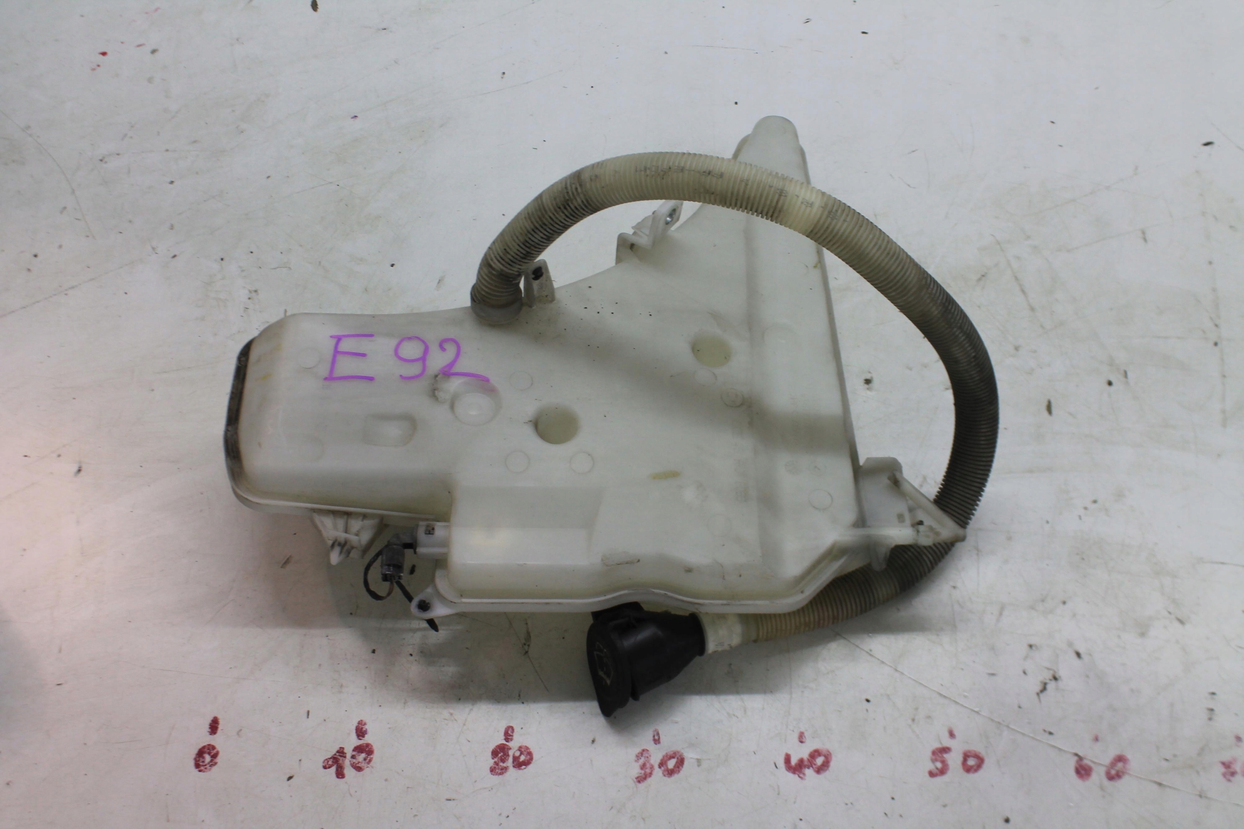 washer fluid tank XENON 7157144 BMW SERIA 3 E92 E93 06-12