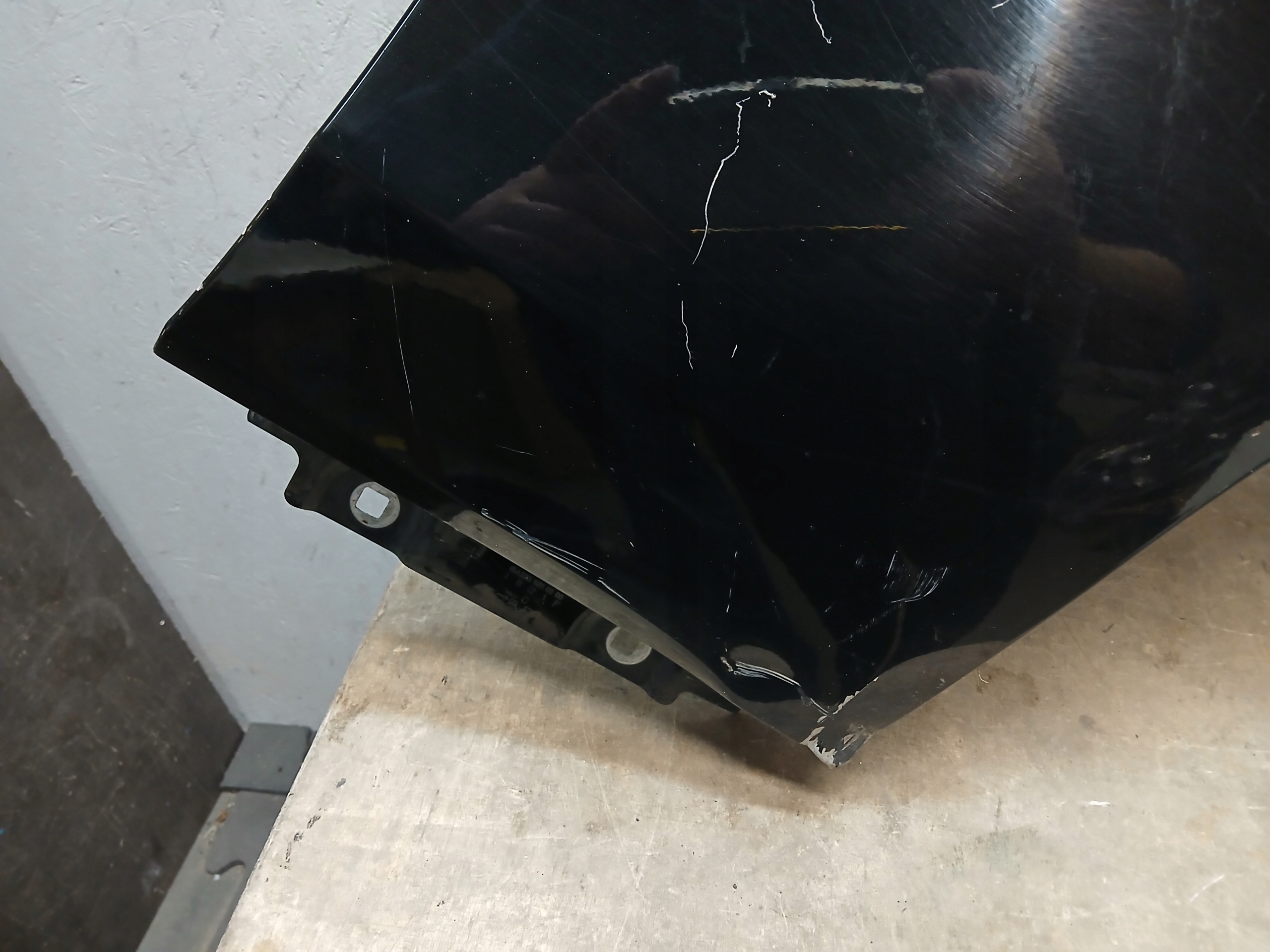 fender front right MERCEDES S KLASA W223 A223