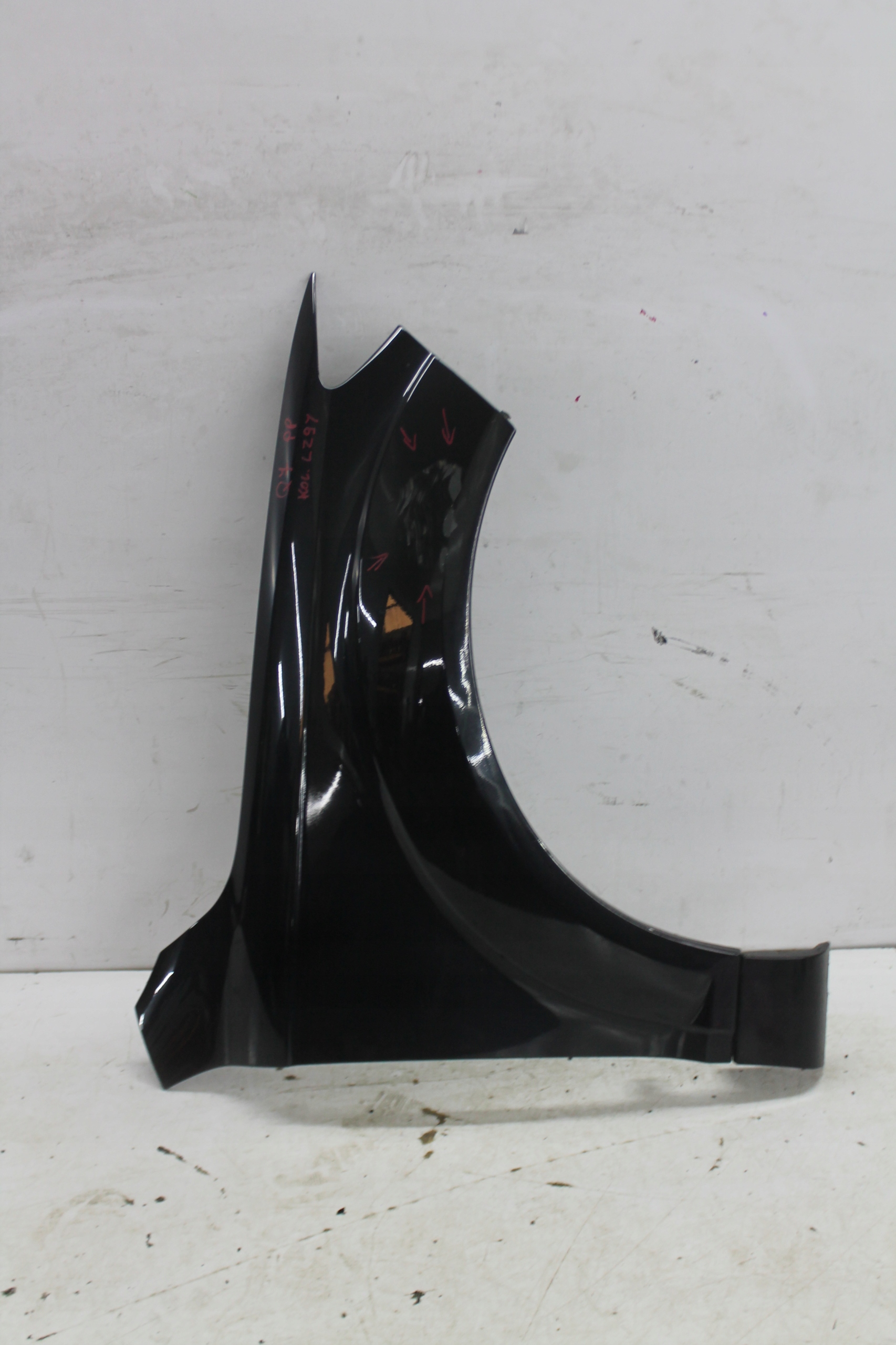 fender right front front AUDI Q7 4L LZ9Y 05-09