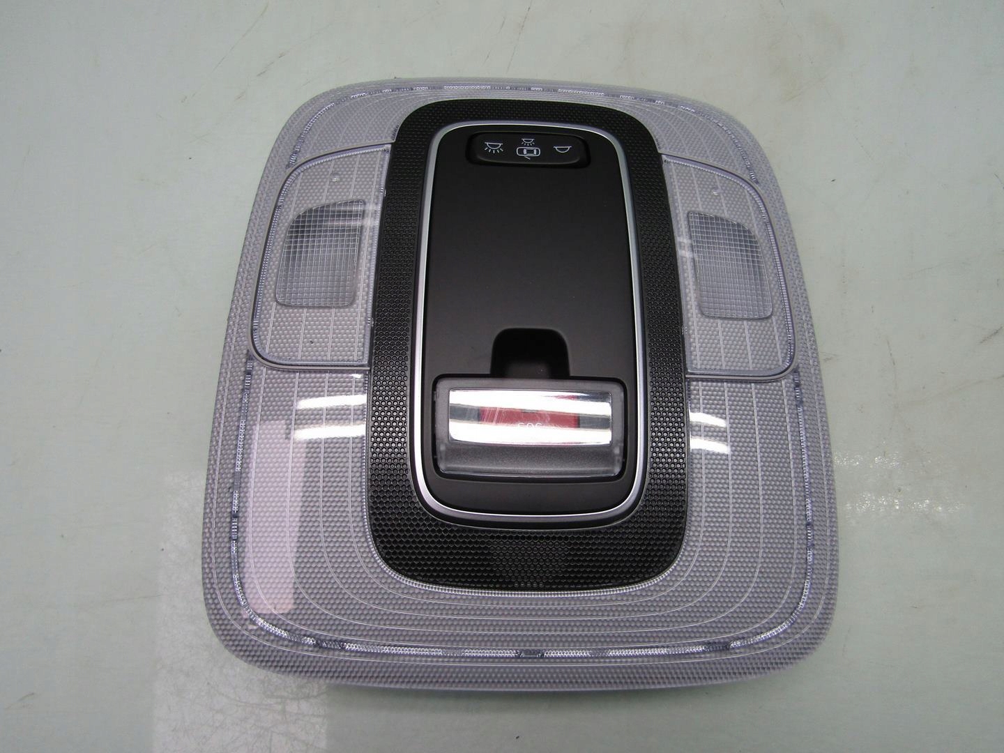 92800-Q0XXX - BAYON 21R ЛАМПА САЛОНА ОСВЕЩЕНИЯ