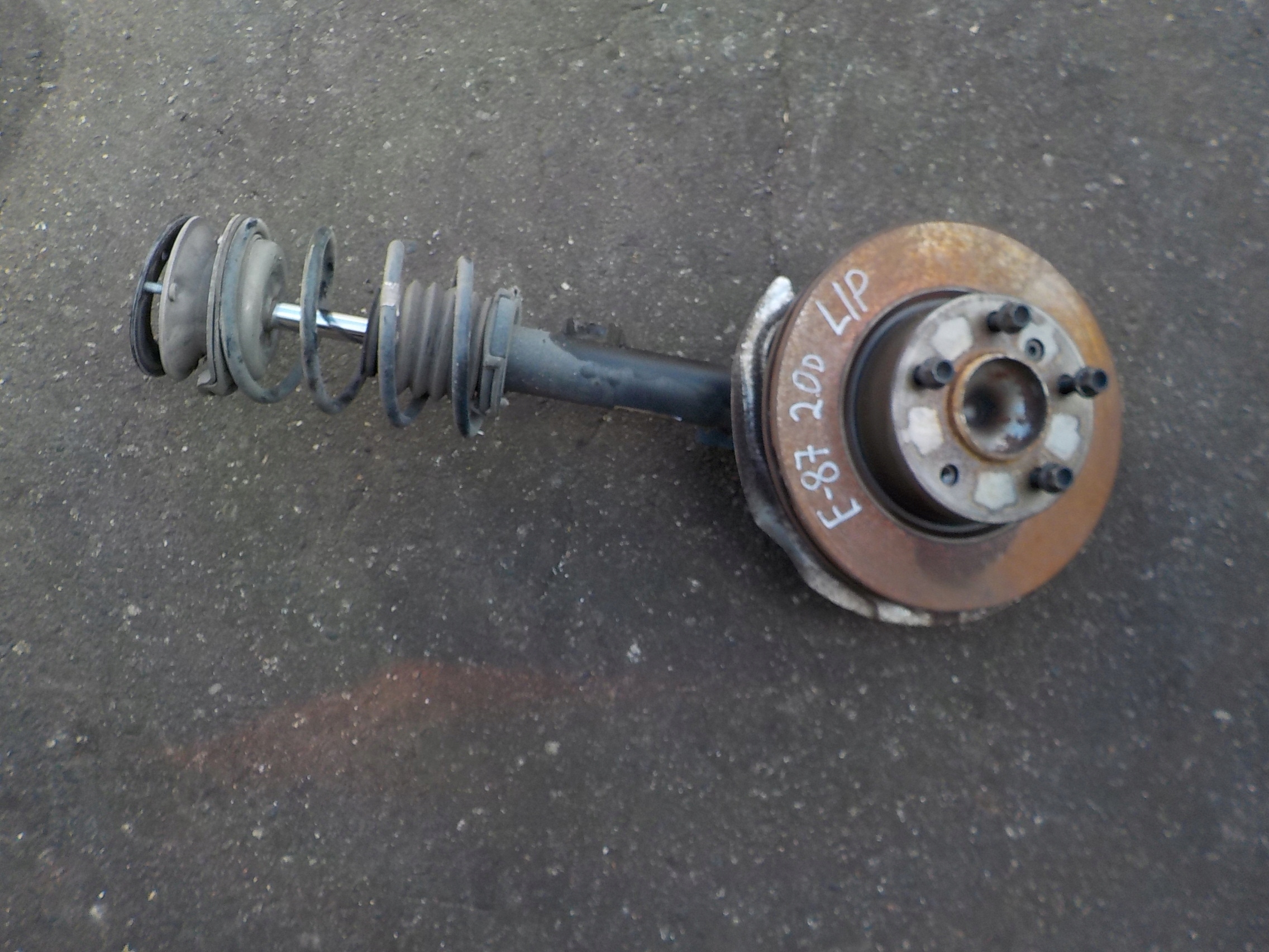 mcperson swing left front bmw e87 lift 2,0 D 2008r