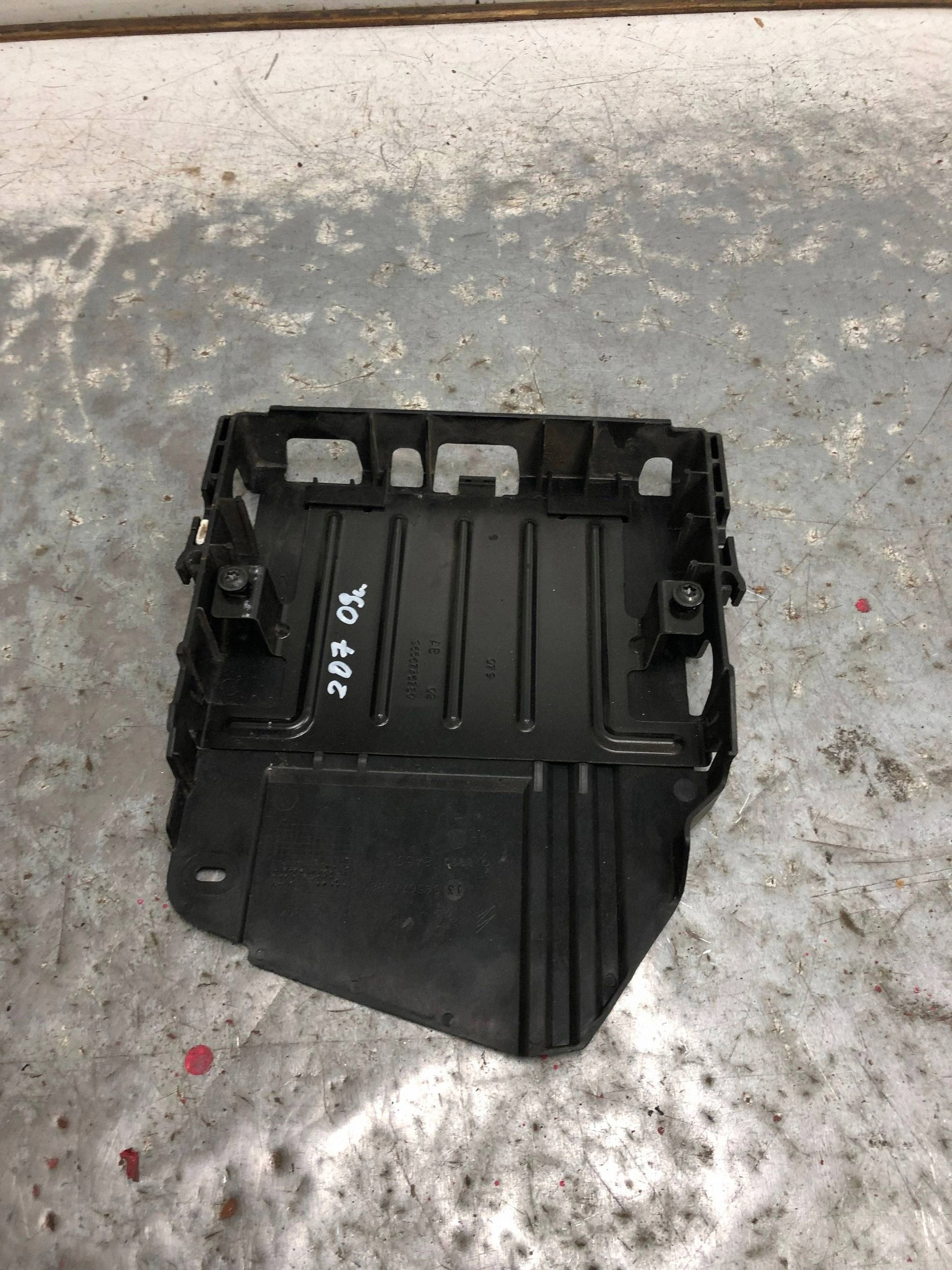 Support plaque Boîte KOMPUTERA PEUGEOT 207 9656775680