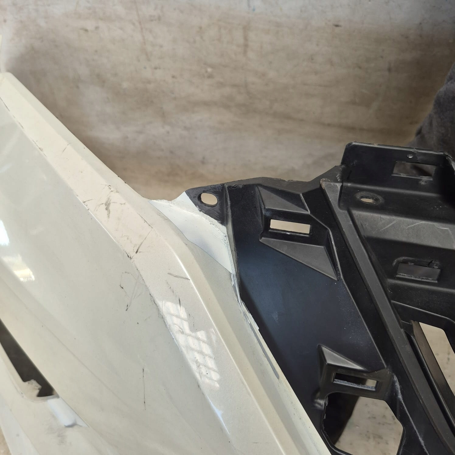 NISSAN X-TRAIL III 3 T32 LIFT 17-21 bumper front front PDC