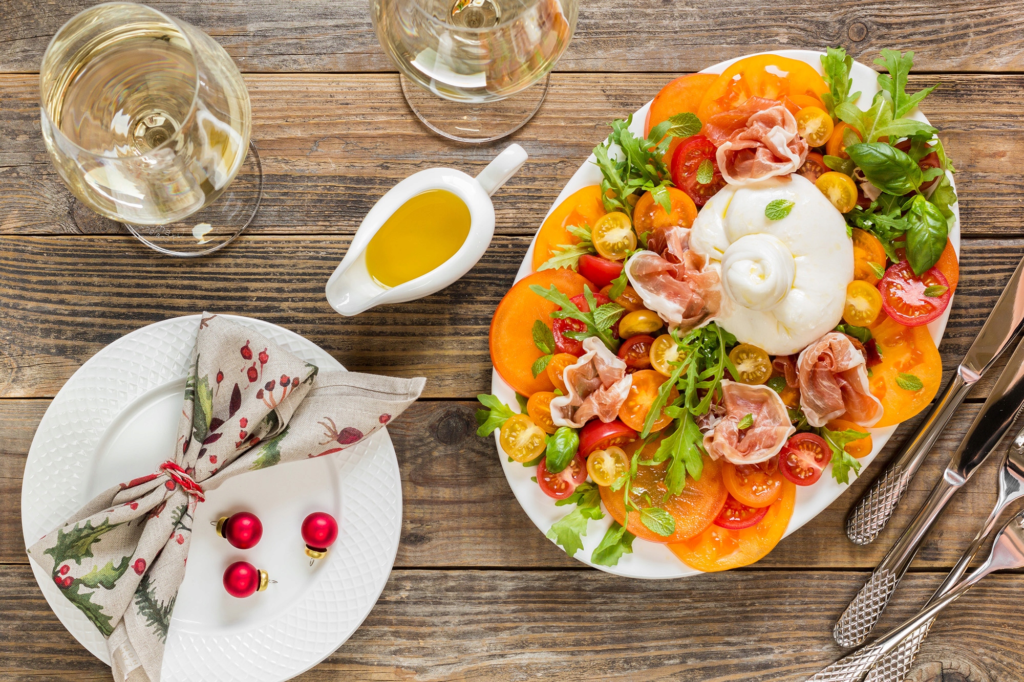 Sosjerka biala porcelanowa Wilmax z uchwytem 170 ml Marka Wilmax England