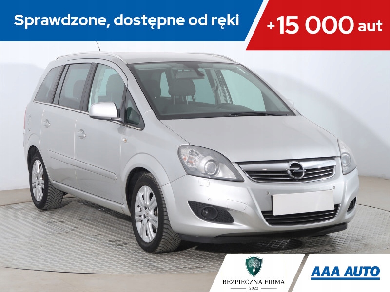 Opel Zafira 1.6, Serwis ASO, 7 miejsc, Xenon