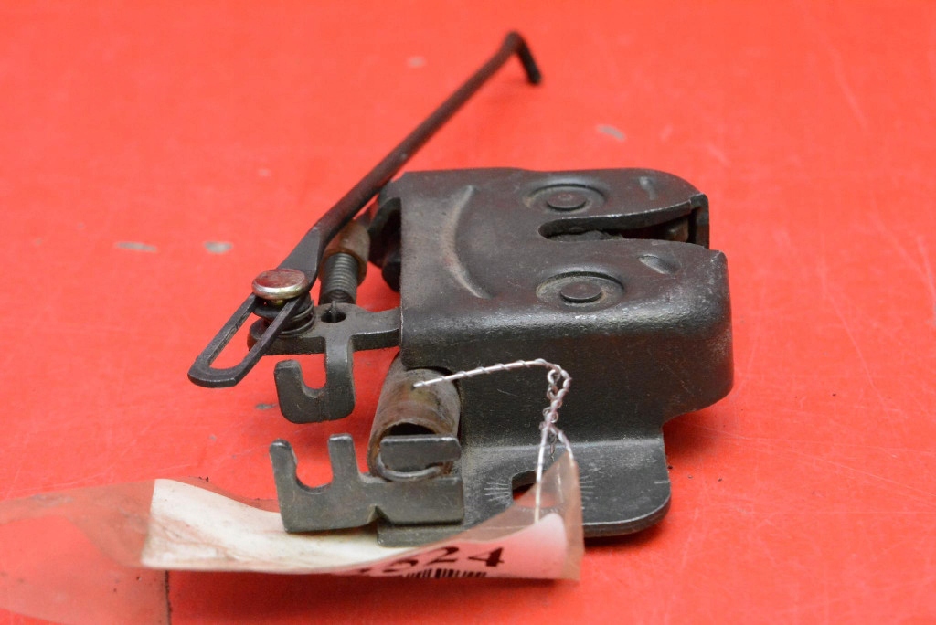 lock bonnet rear part boot HYUNDAI COUPE 1 and RD 96-99