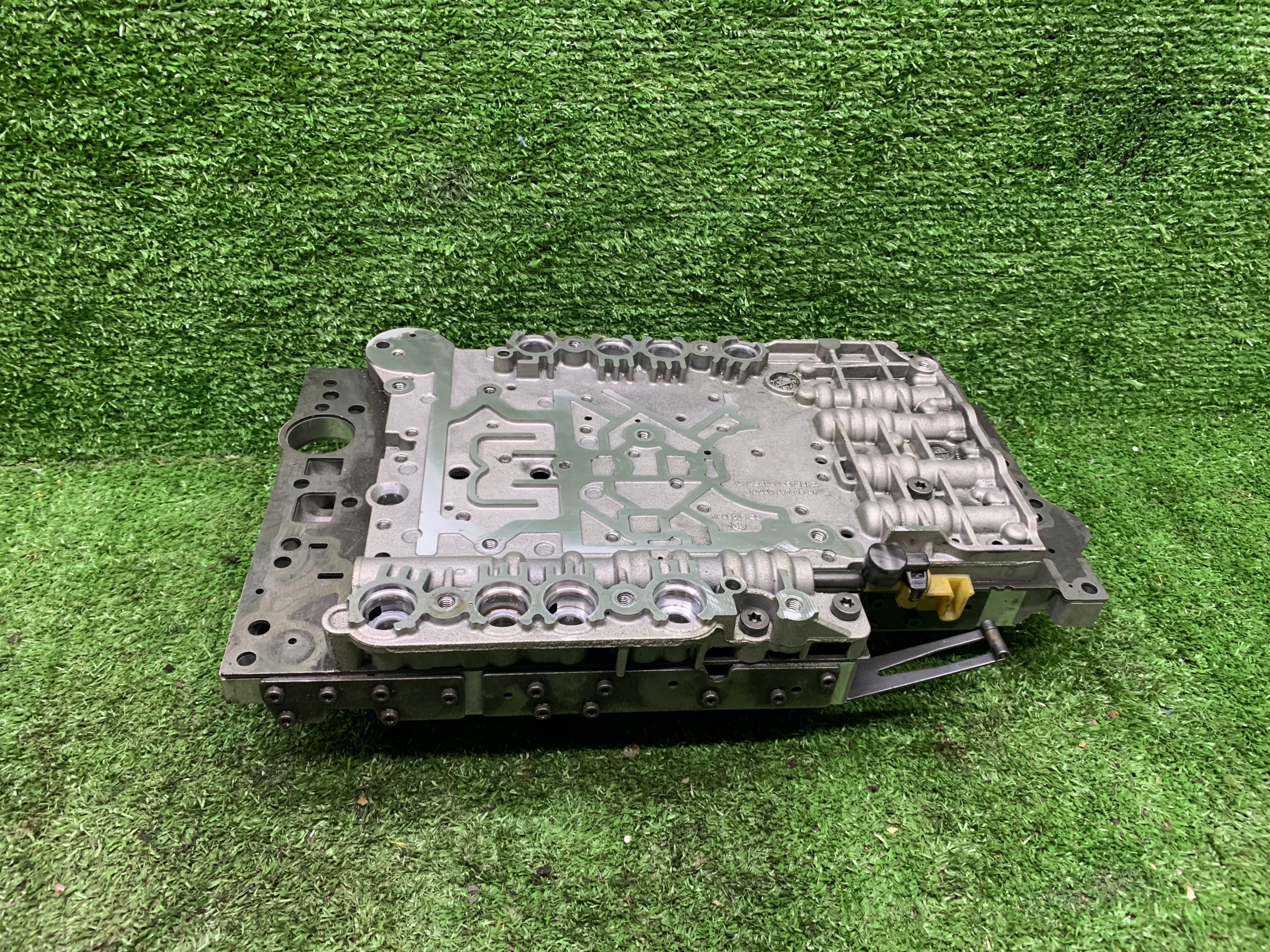 2202702106 MECHATRONIKA AUTOMATYCZNEJ SKRZYNI BIEGÓW PŁYTA MERCEDES