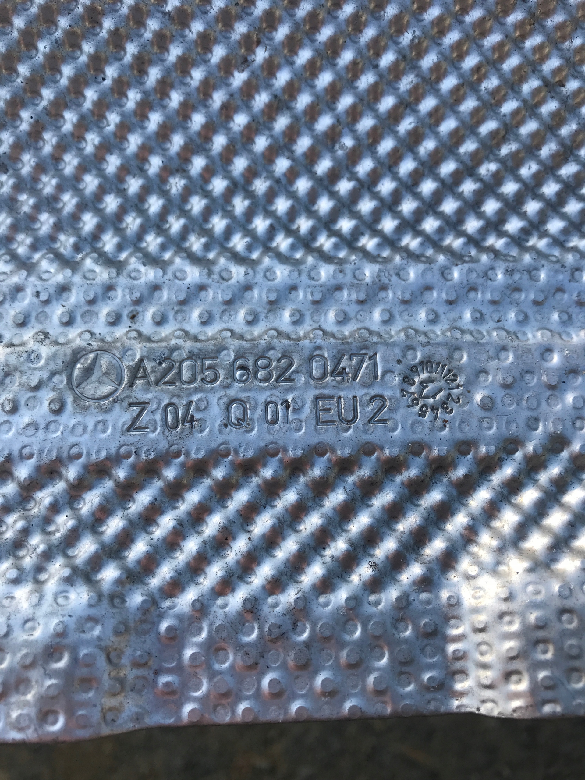 Blende Abdeckung TERMICZNA MERCEDES W238 A2056820471