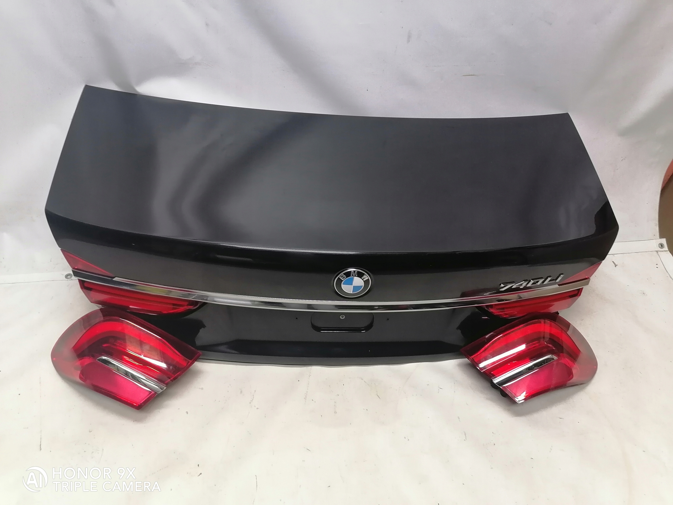 KLAPA LAMPY KAMERA TYŁ BMW SERI 7 G12 EUROPA