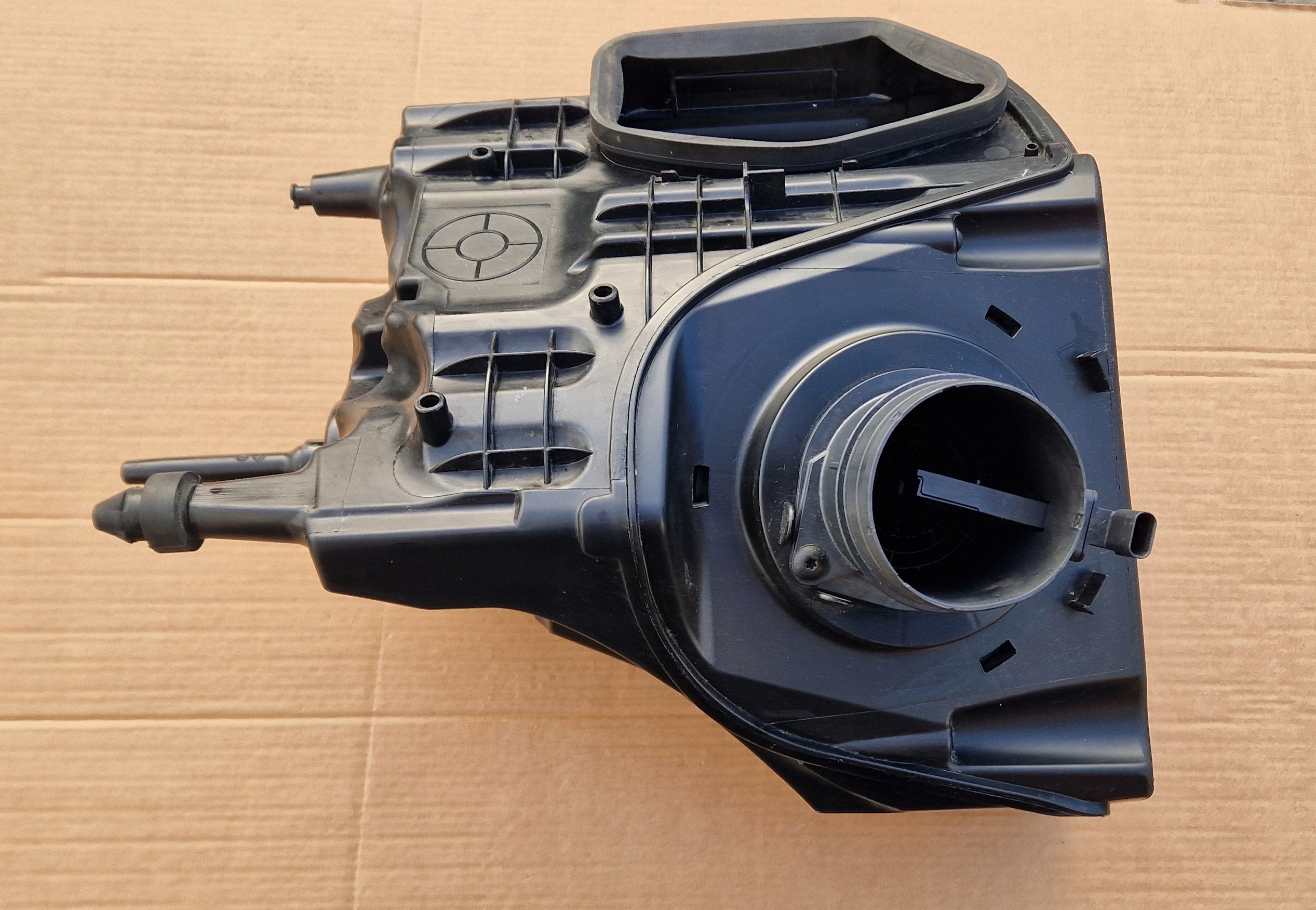 Gehäuse filter luft 80A133835BG wie neu Original AUDI Q5