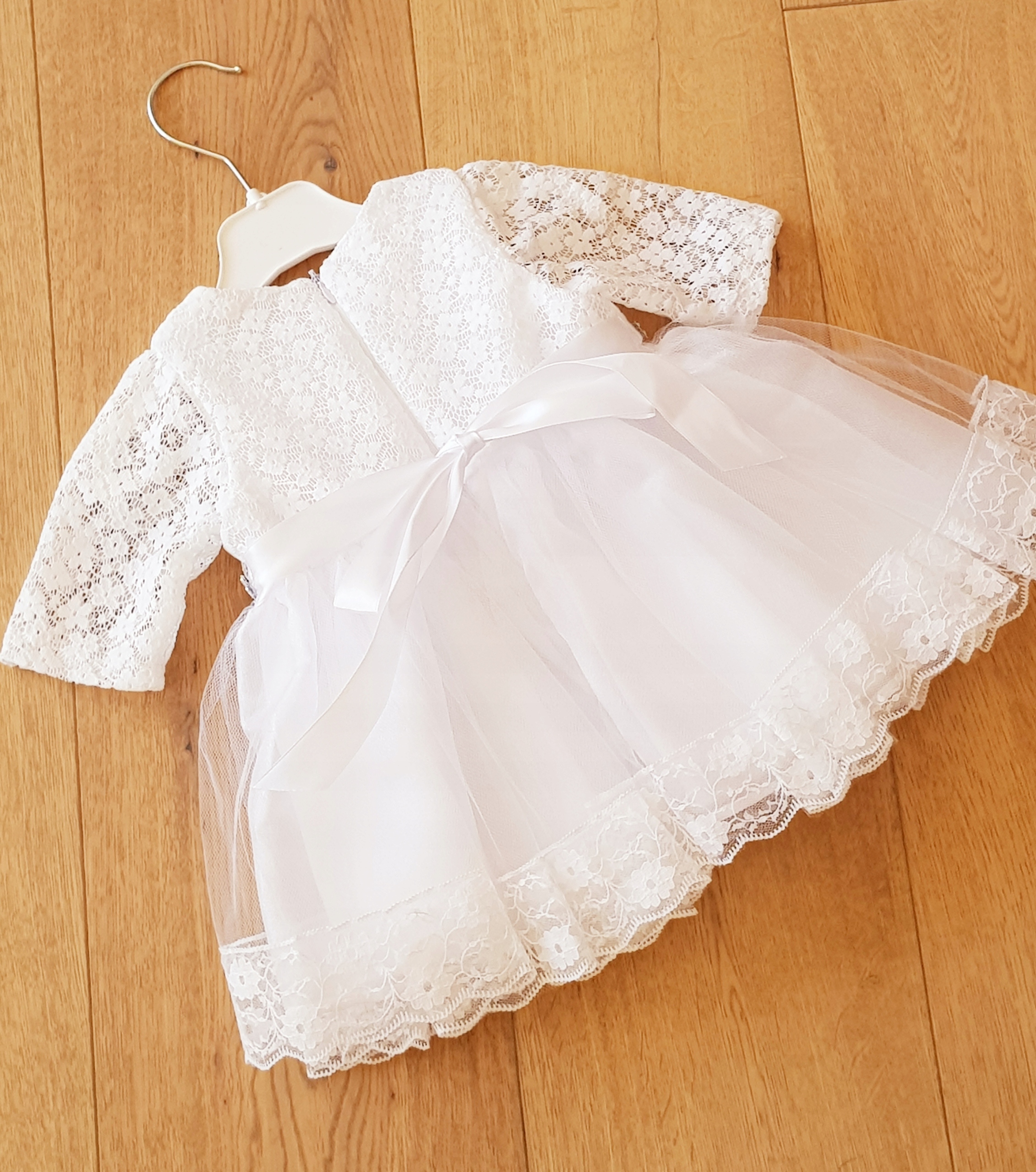 Biała sukienka do chrztu rozmiar 62 tiul koronka Długość sukienki 39 cm