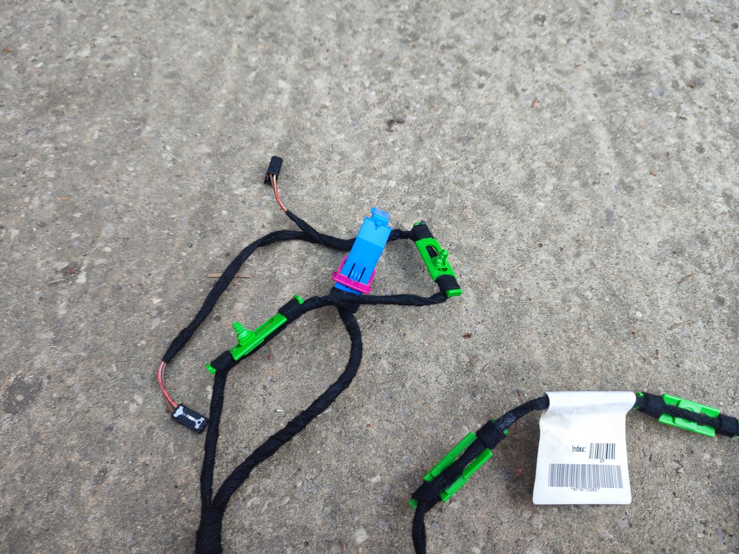 bundle BOCZKA right front AUDI A6 C6 EU 4F1971036E