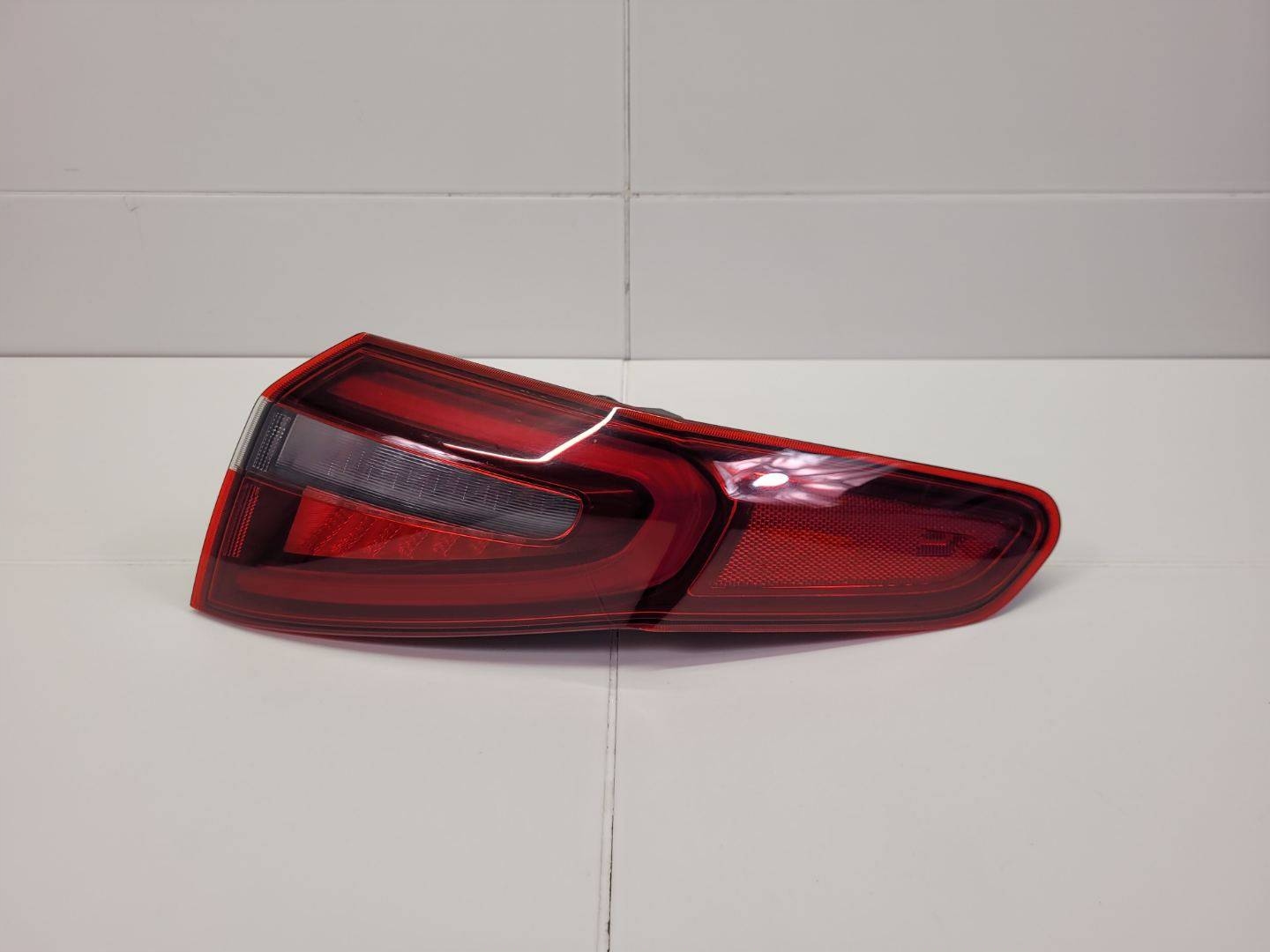 light rear right side Alfa Romeo Stelvio 2017 20790999