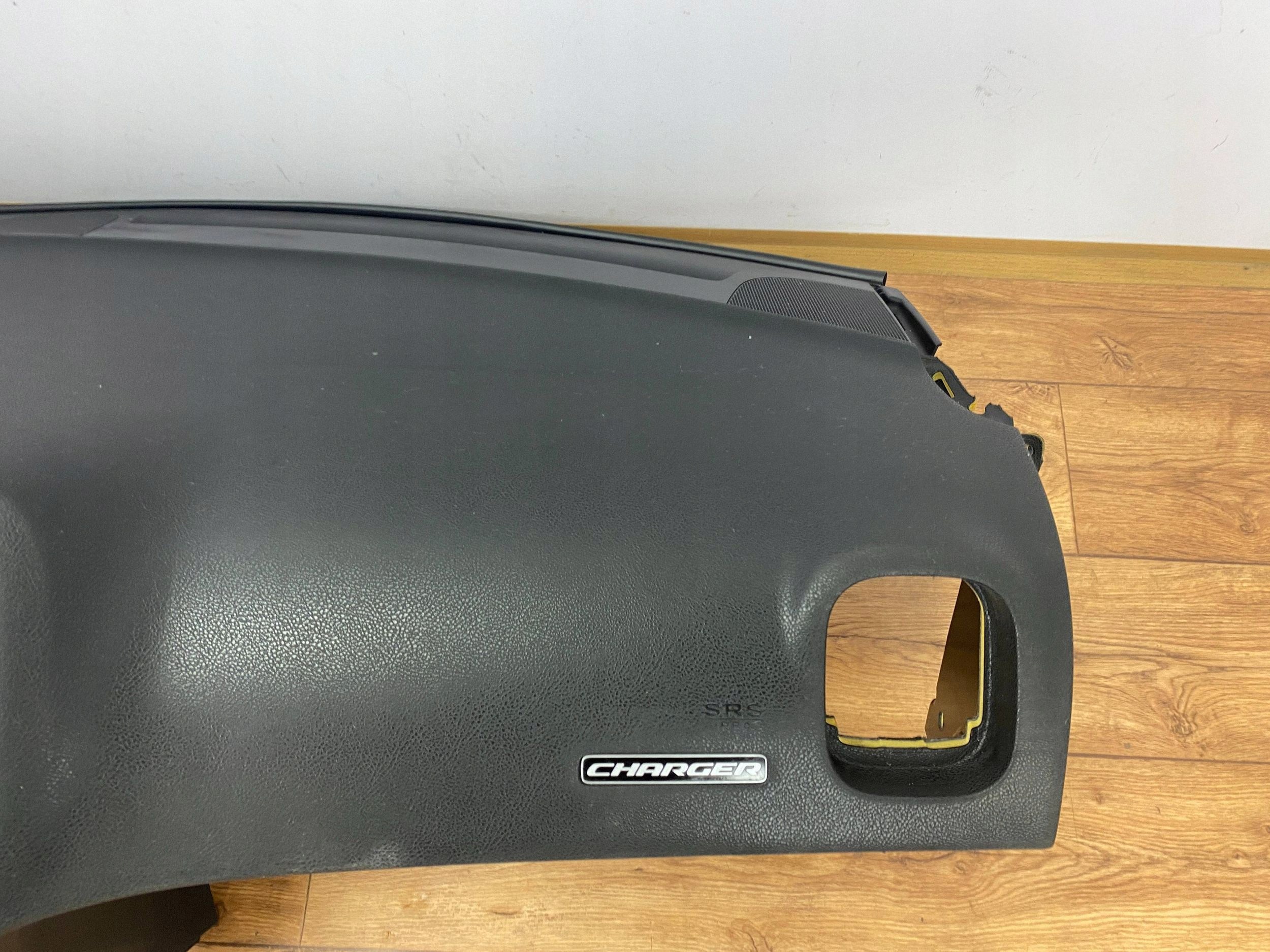 dashboard instrument panel Dodge Charger 2015+