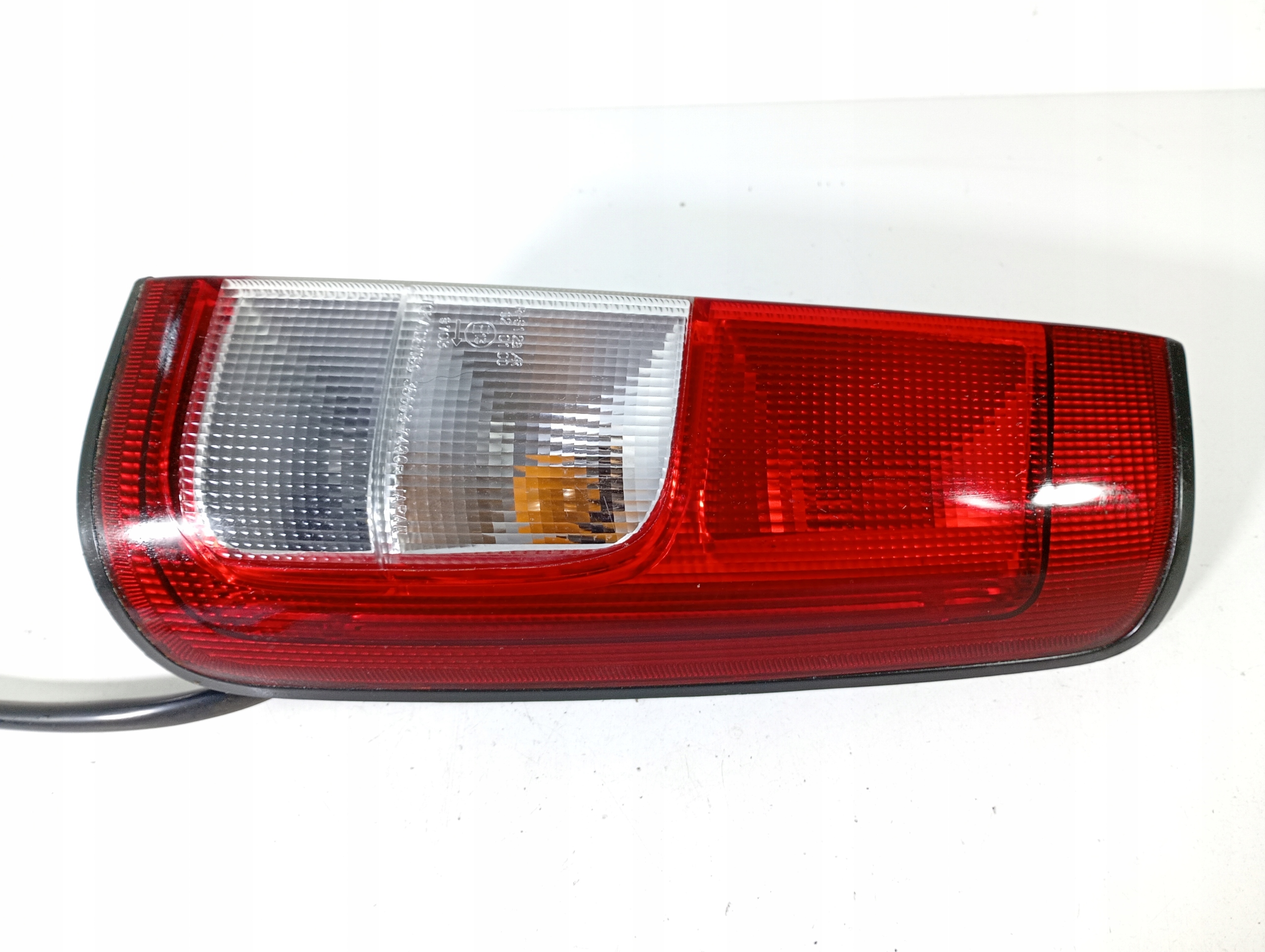 Suzuki IGNIS 2 II 00-08 light right rear rear part