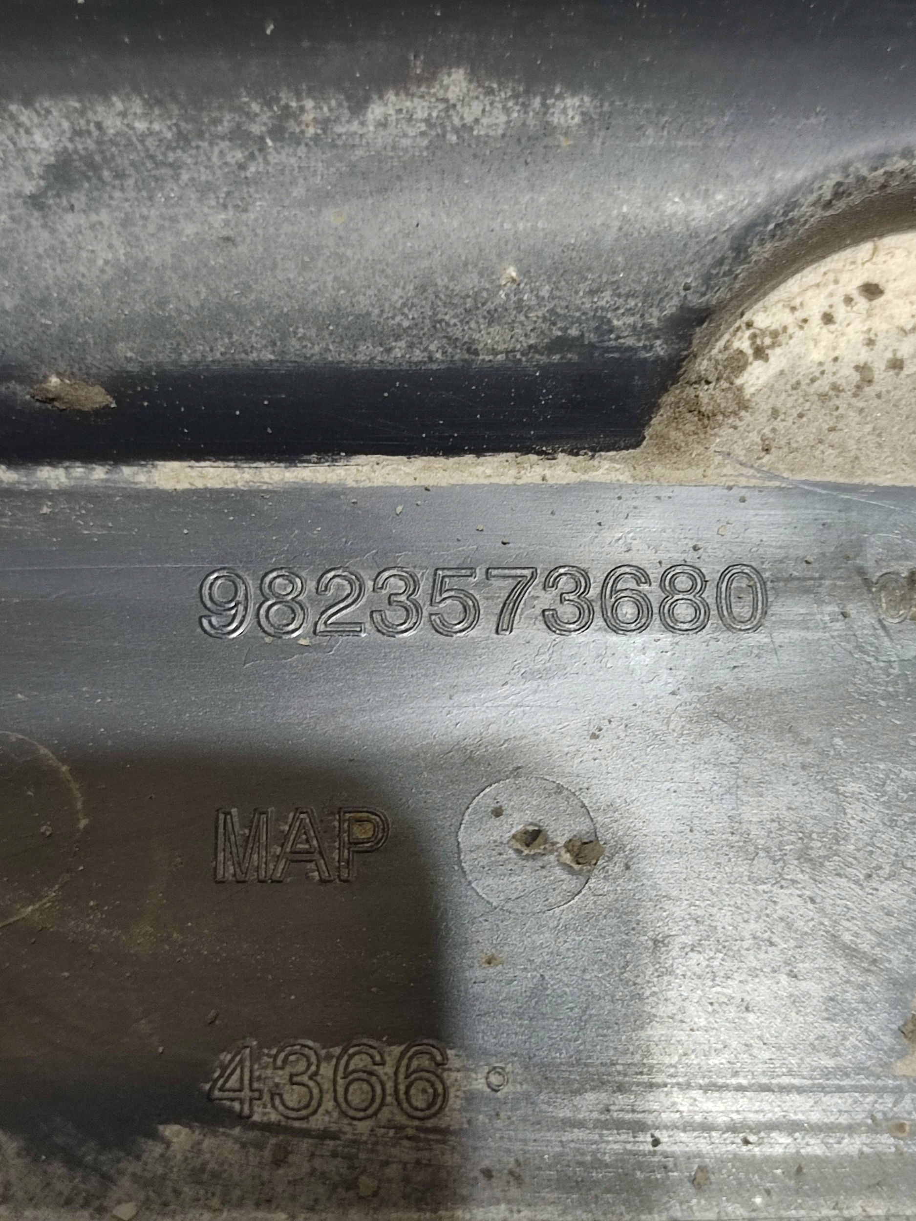 Opel Corsa F 2022 rear part side left cover side chassis