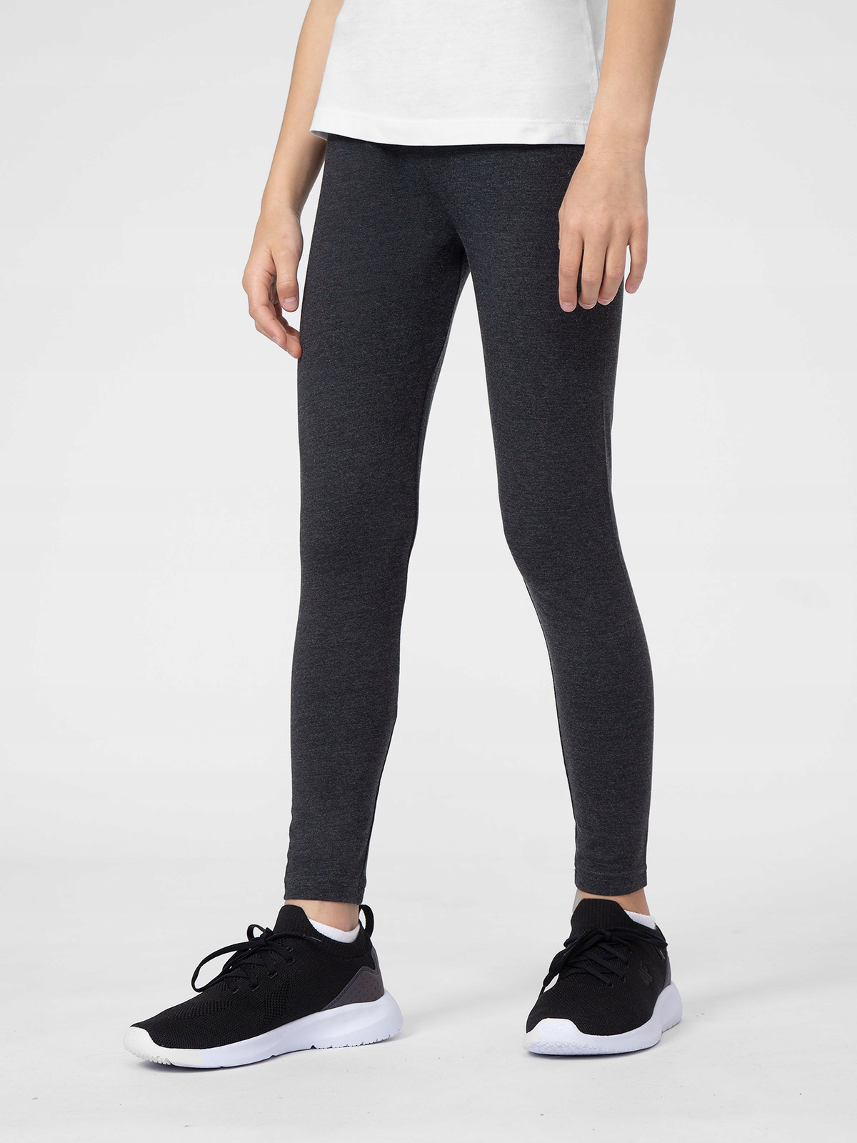 DZIEWCZĘCE LEGGINSY DZIANINOWE 4F GETRY TTIGF038 164 EAN (GTIN) 5904698251124