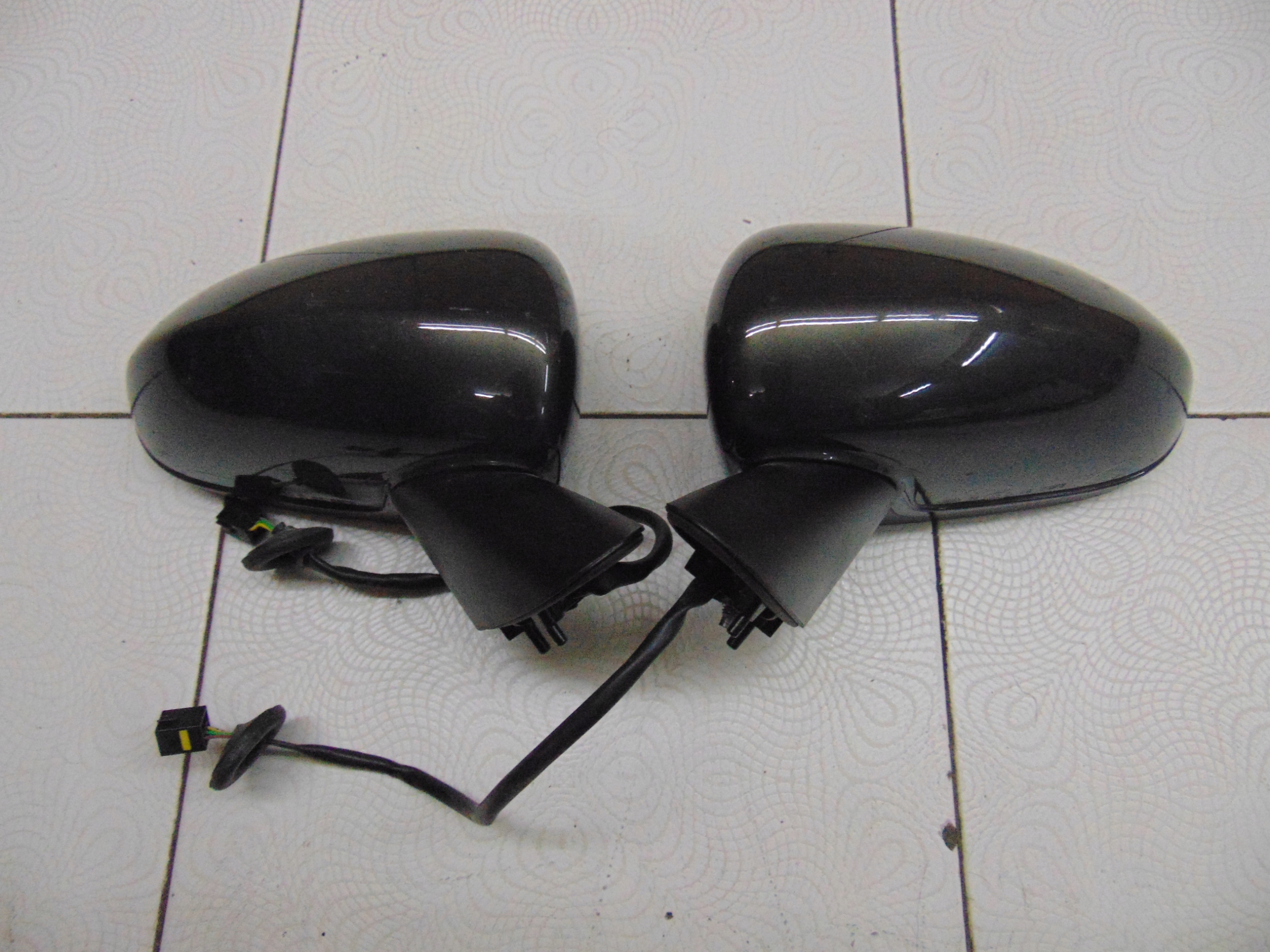 SPIEGEL LINKS RECHTS OPEL CORSA D 3PIN