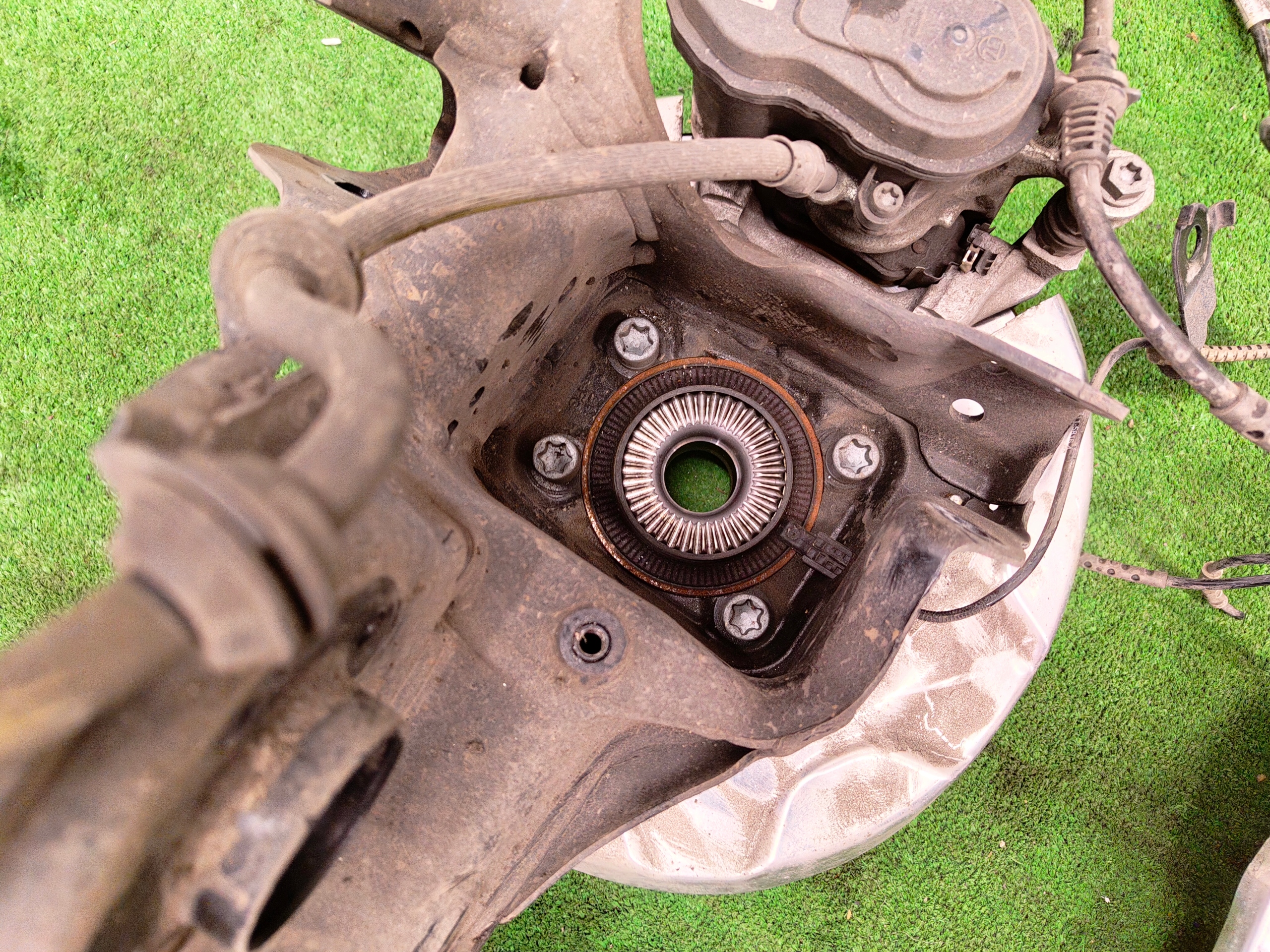 BMW 2 U06 swing rear part left 6894207 X-DRIVE
