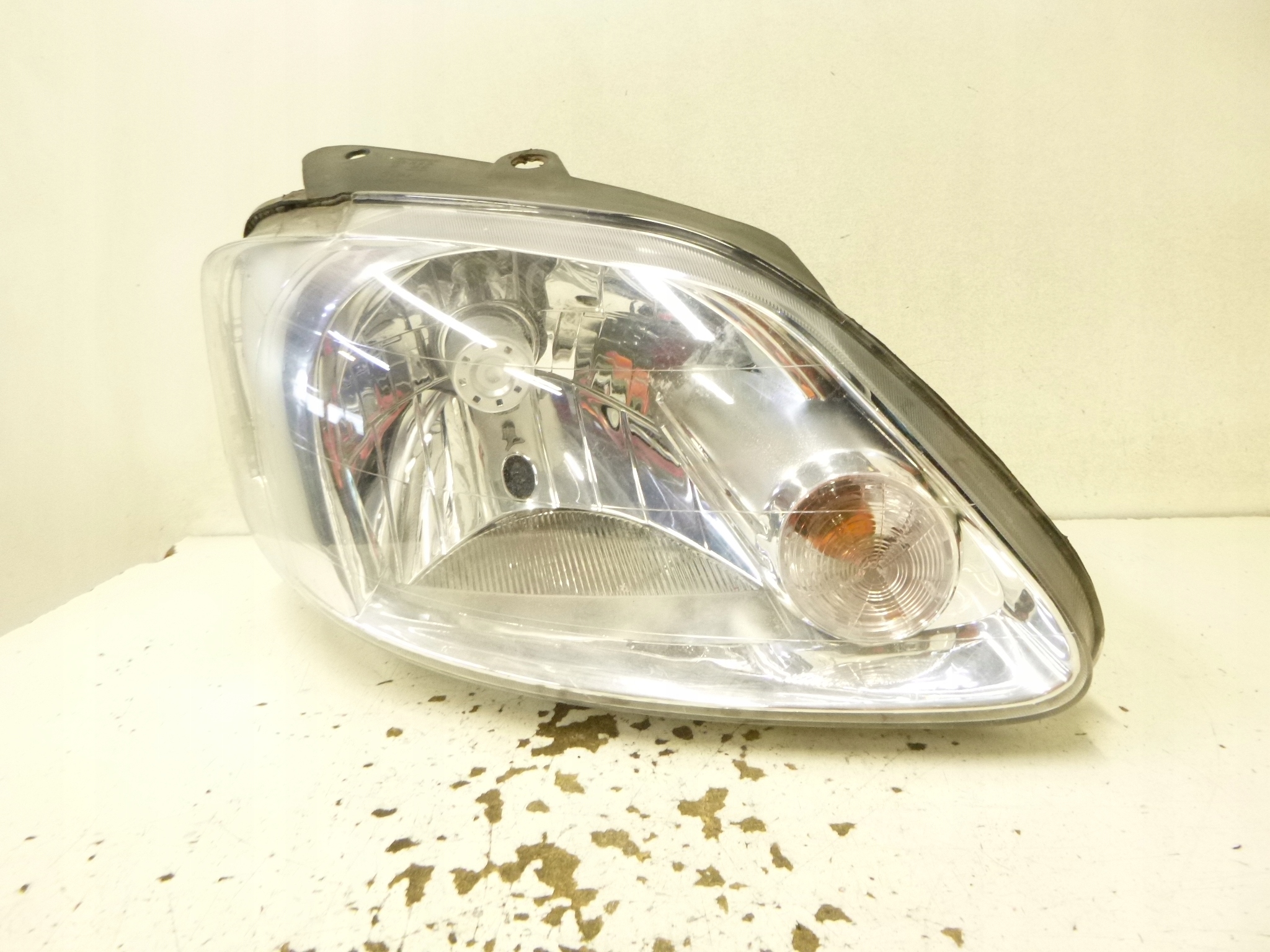 light front right VW Volkswagen Fox 2010r. DEPO