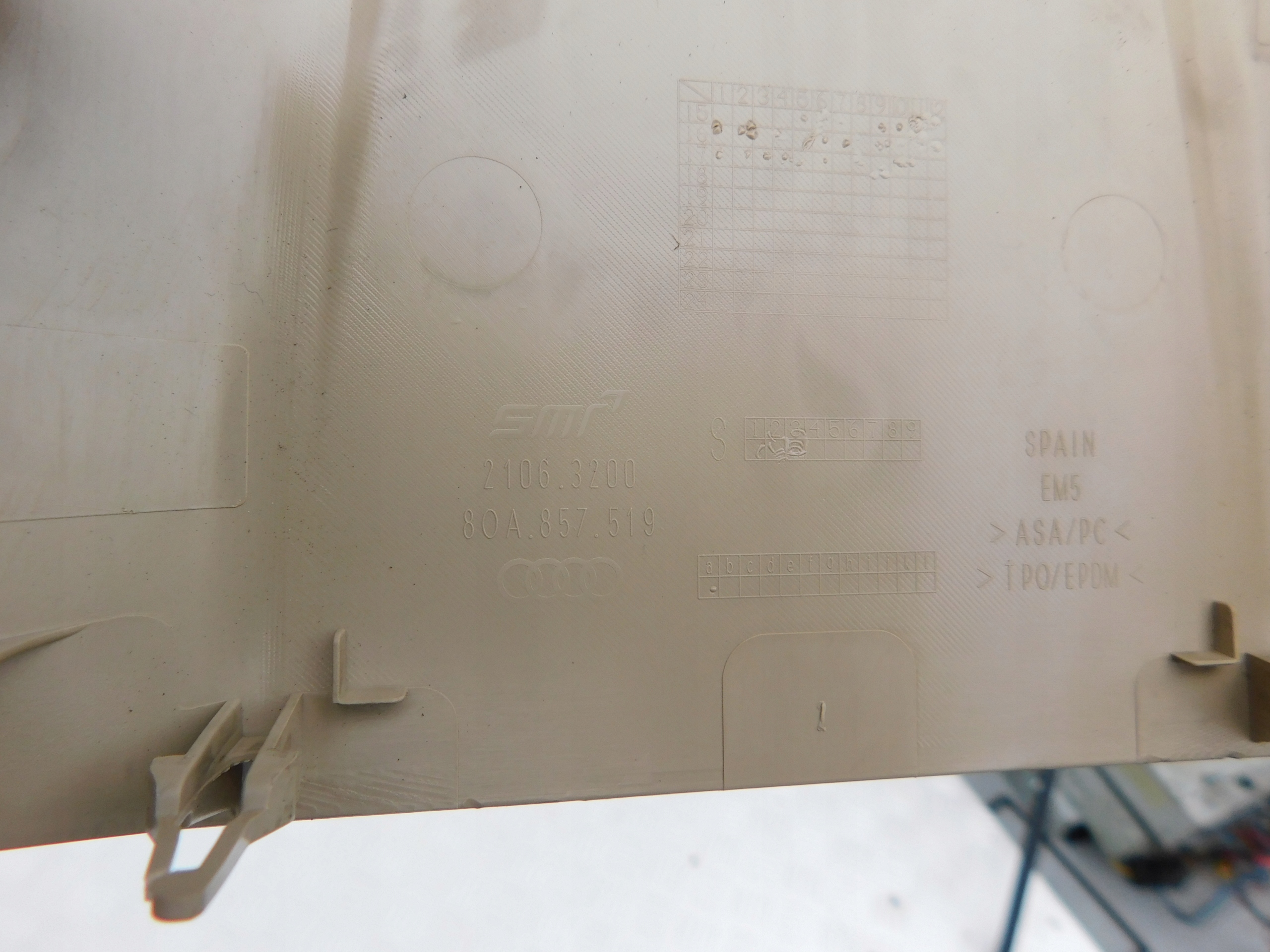 Audi Q5 80A cover spoiler covering mirrors srodkowego reverse