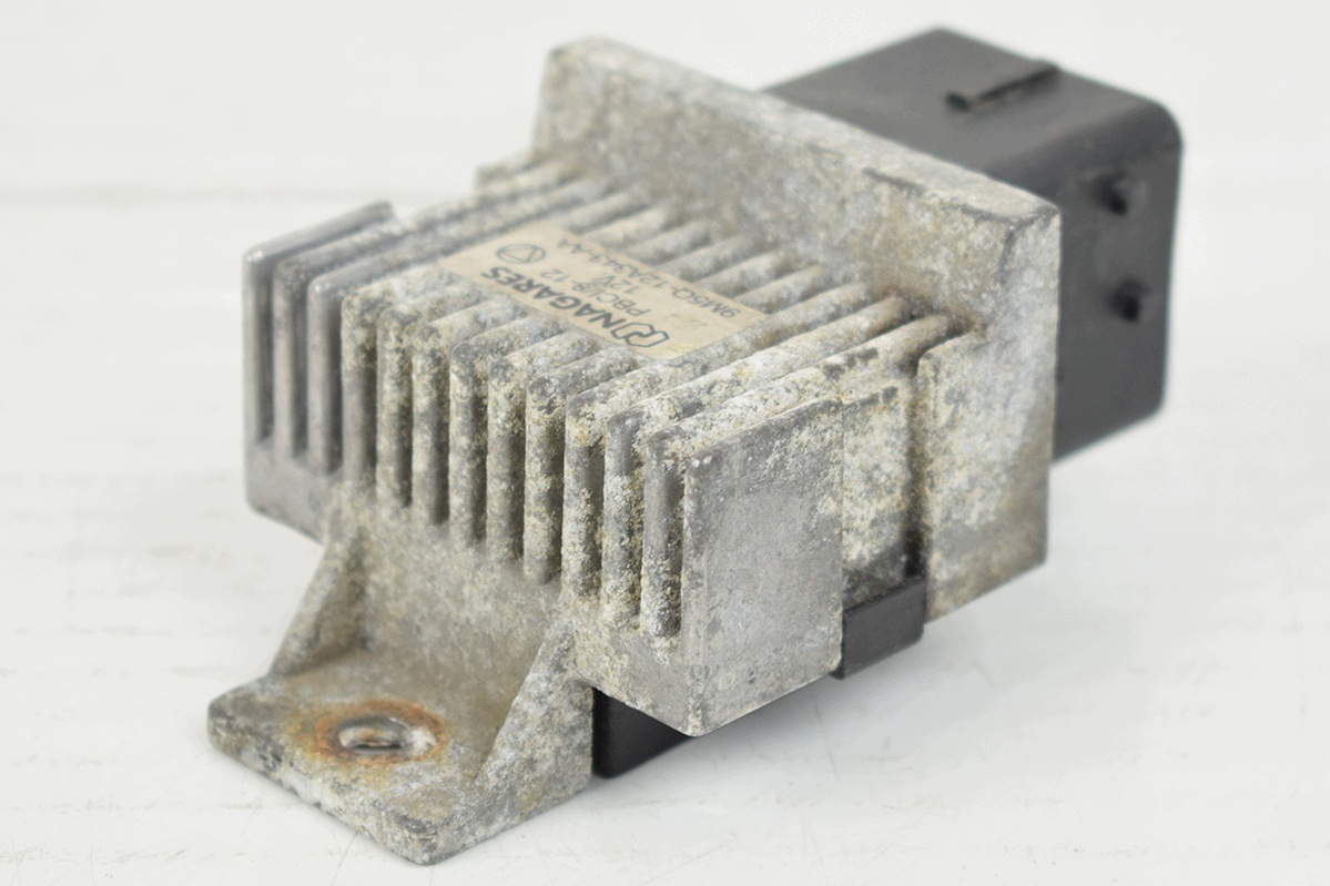 relay * plugs ZAROWYCH FORD 9M5Q12A343AA