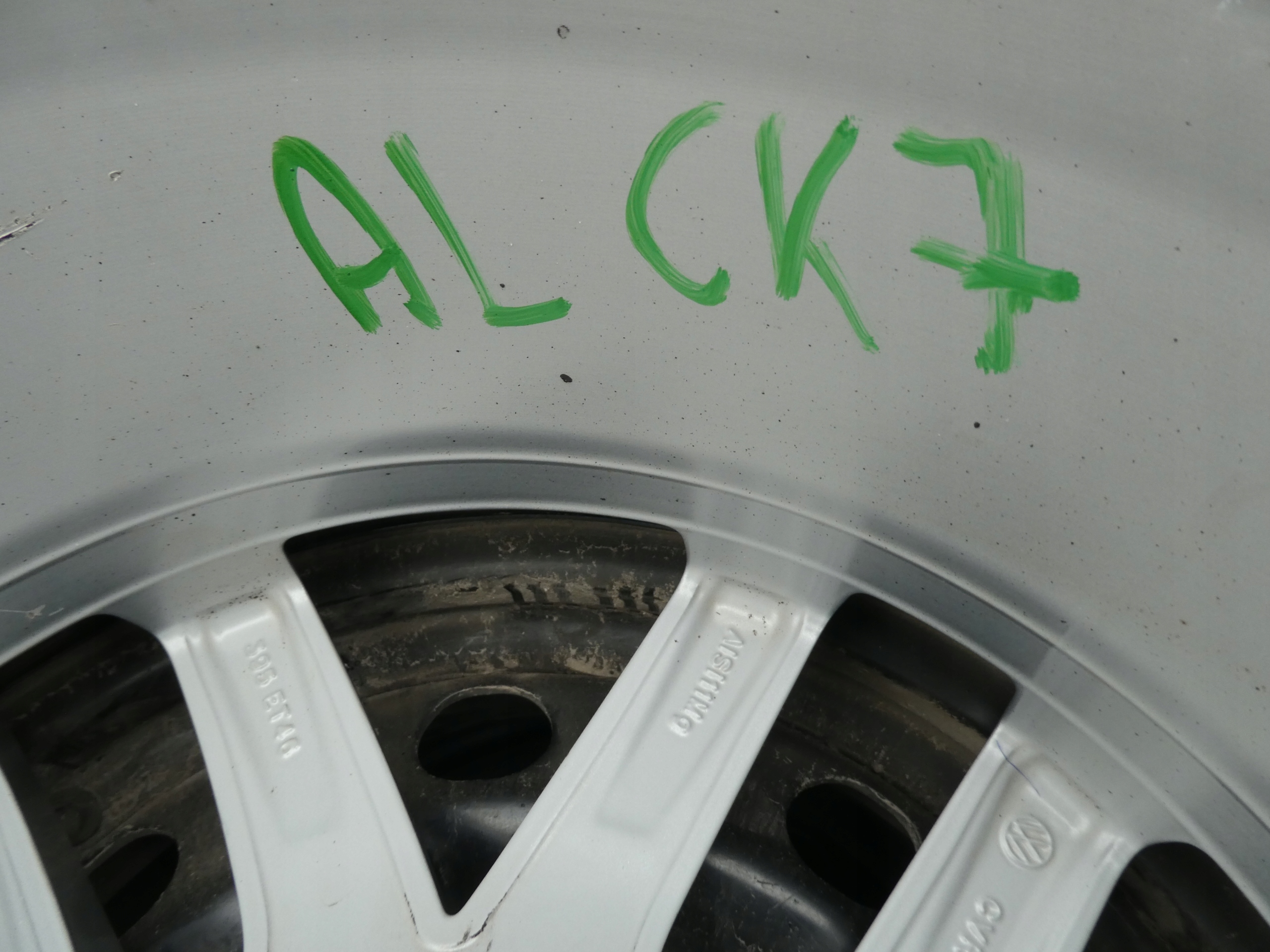 4X discs aluminium disc VW 5G0601025CS 16